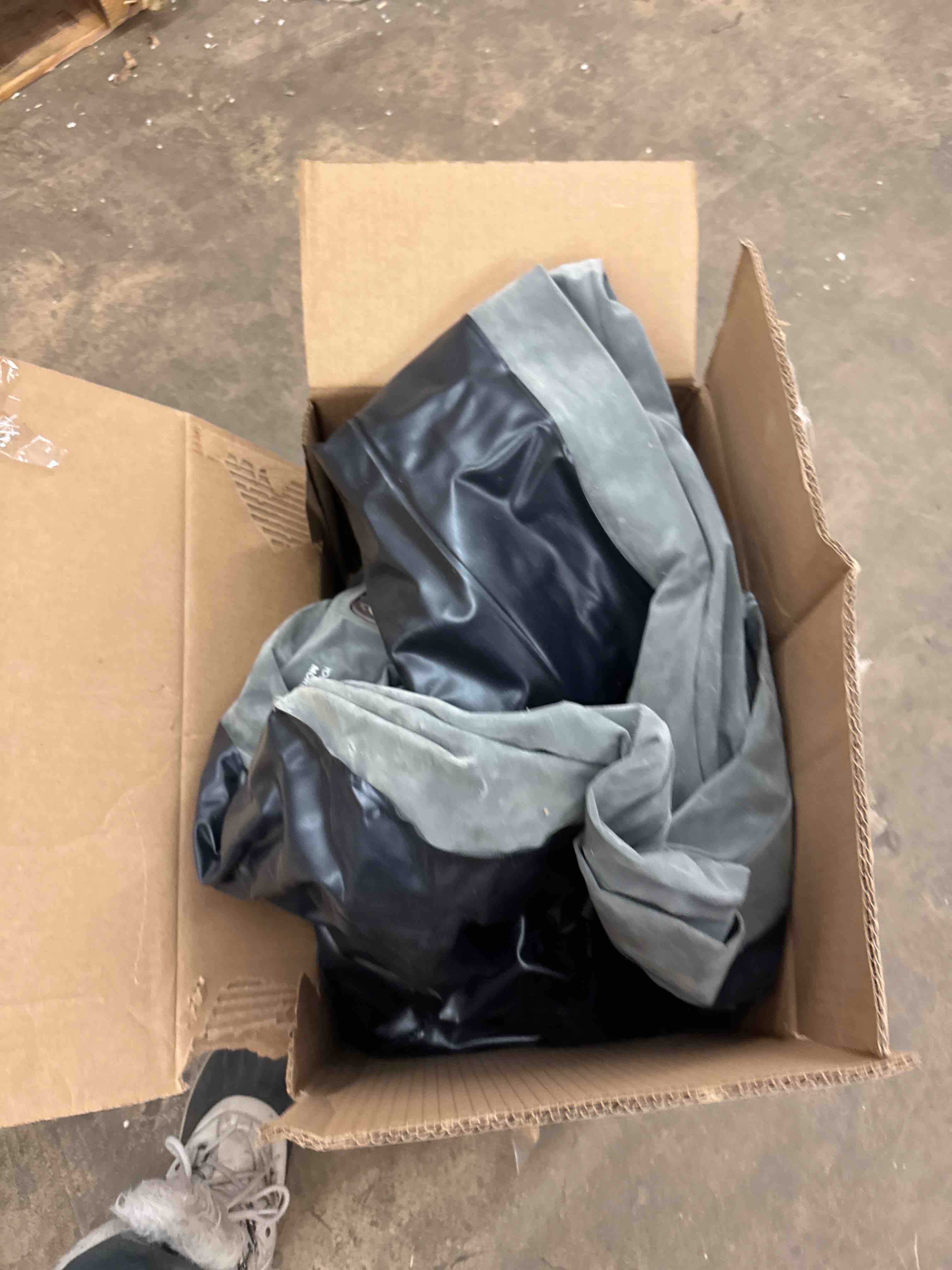https://s3.amazonaws.com/lotting-images-prod/phillipi/TEA0082346_1738431198518.jpeg