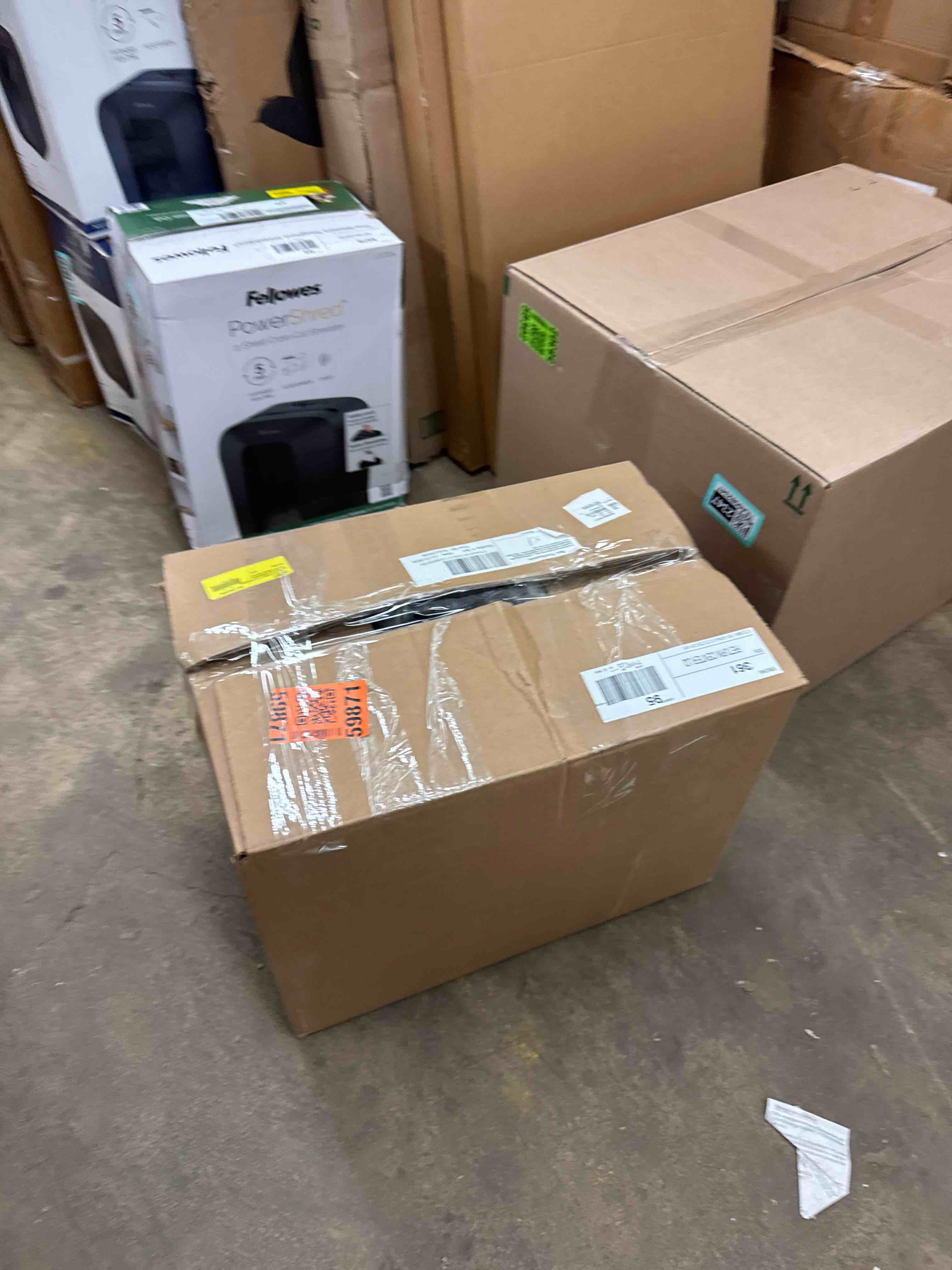 https://s3.amazonaws.com/lotting-images-prod/phillipi/TEA0082346_1738431243340.jpeg