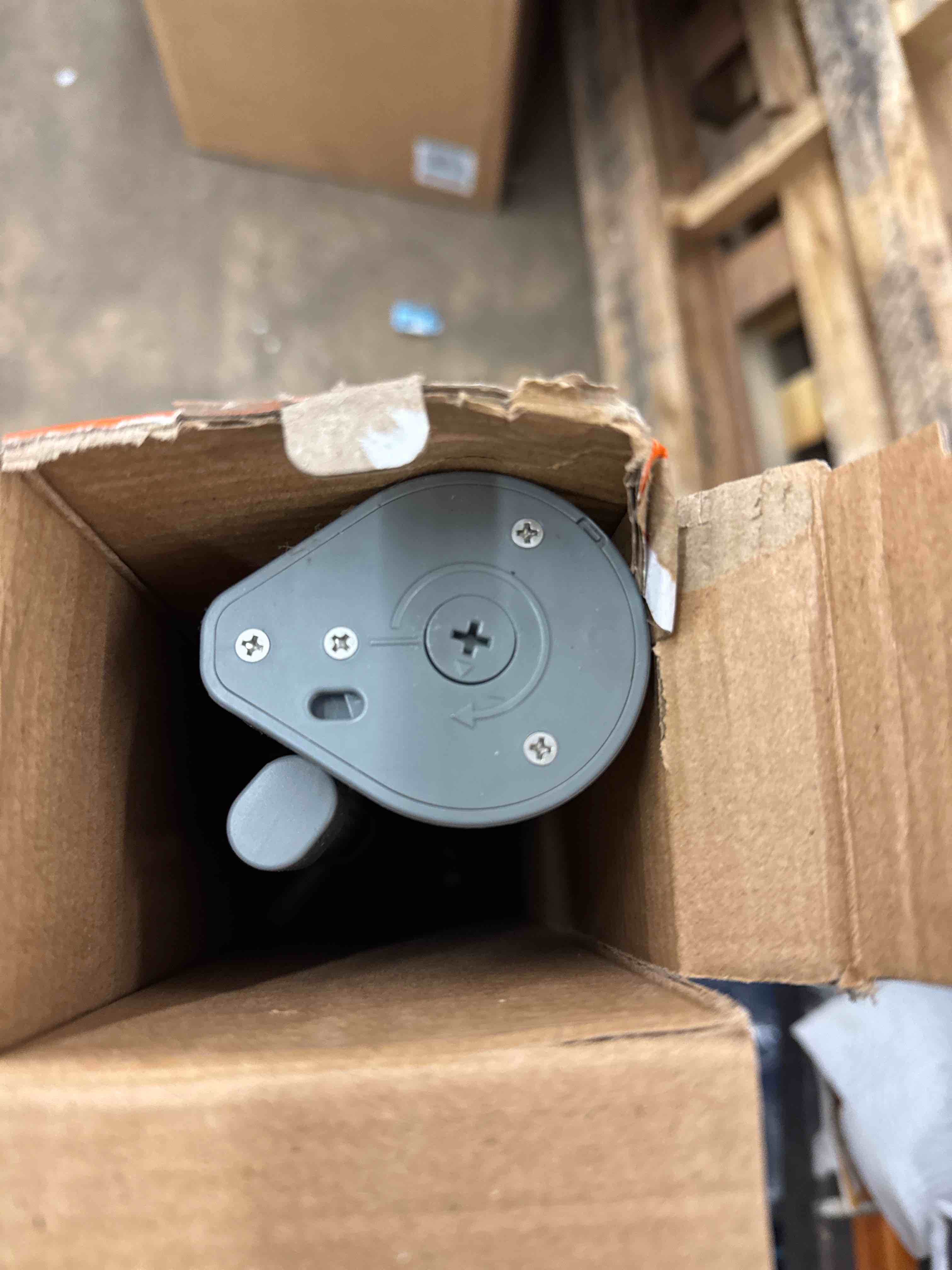 https://s3.amazonaws.com/lotting-images-prod/phillipi/TEA0082359_1738429494826.jpeg