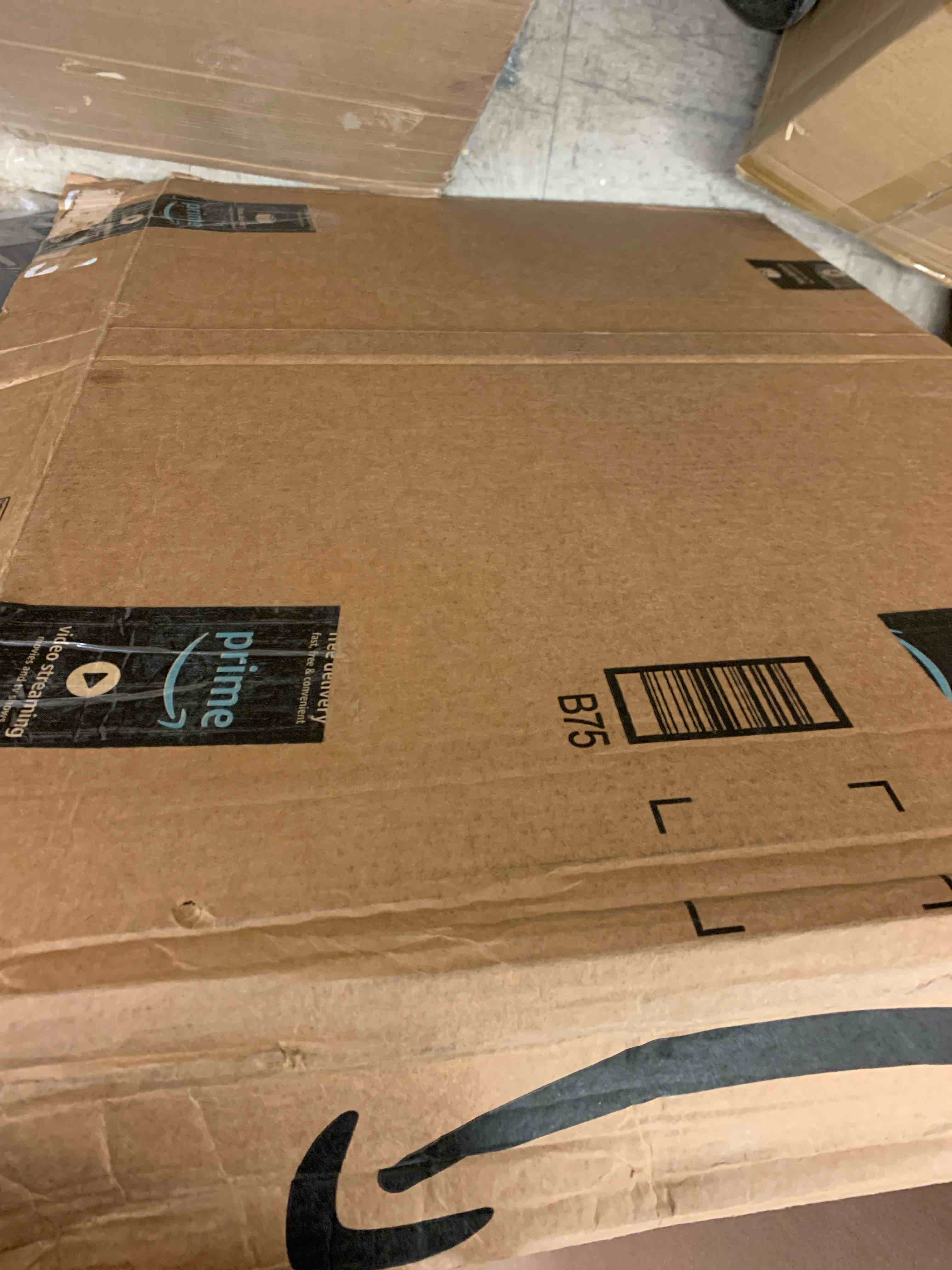 https://s3.amazonaws.com/lotting-images-prod/phillipi/TEA0082429_1738181108935.jpeg
