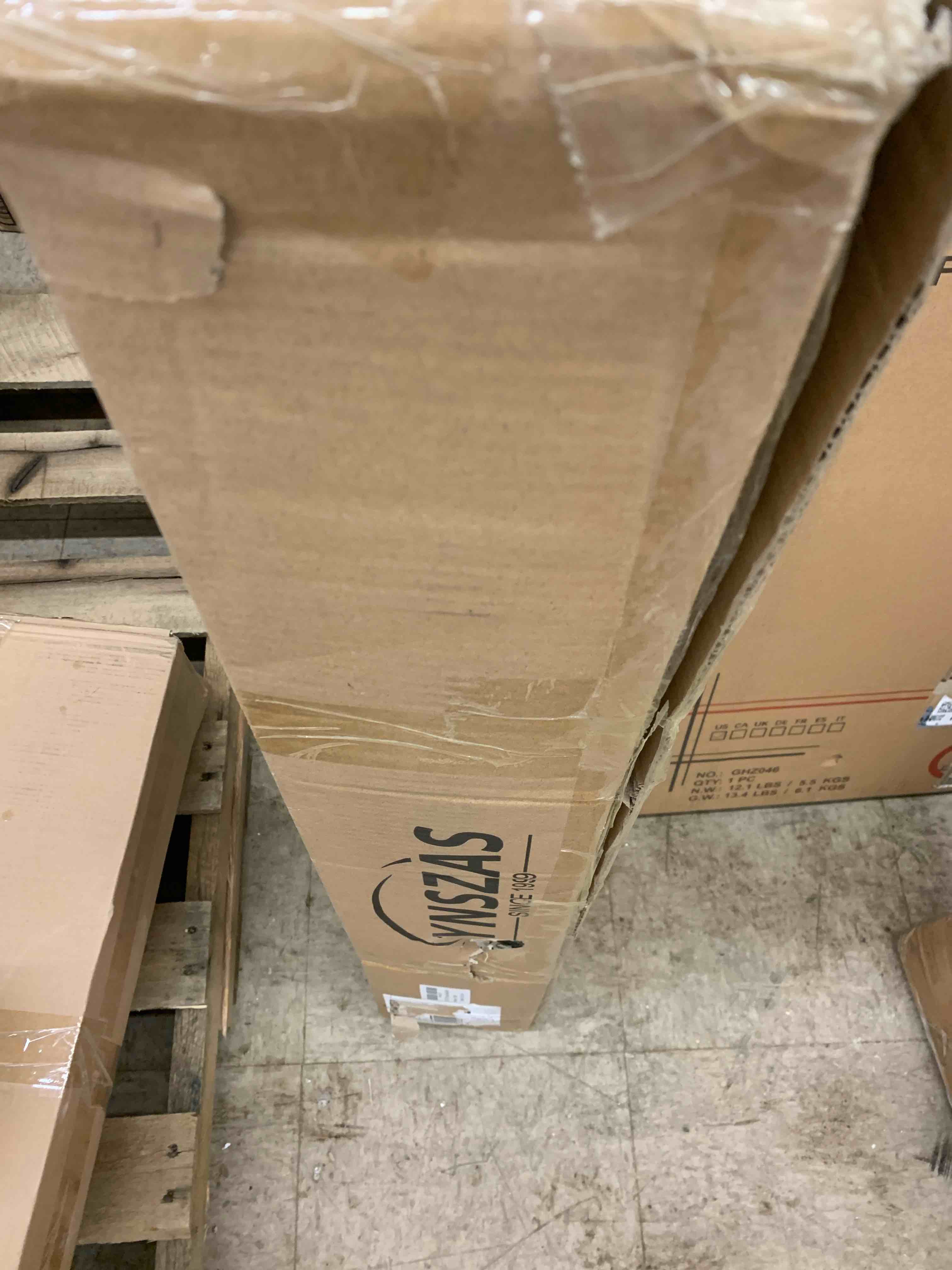 https://s3.amazonaws.com/lotting-images-prod/phillipi/TEA0082445_1738180239540.jpeg