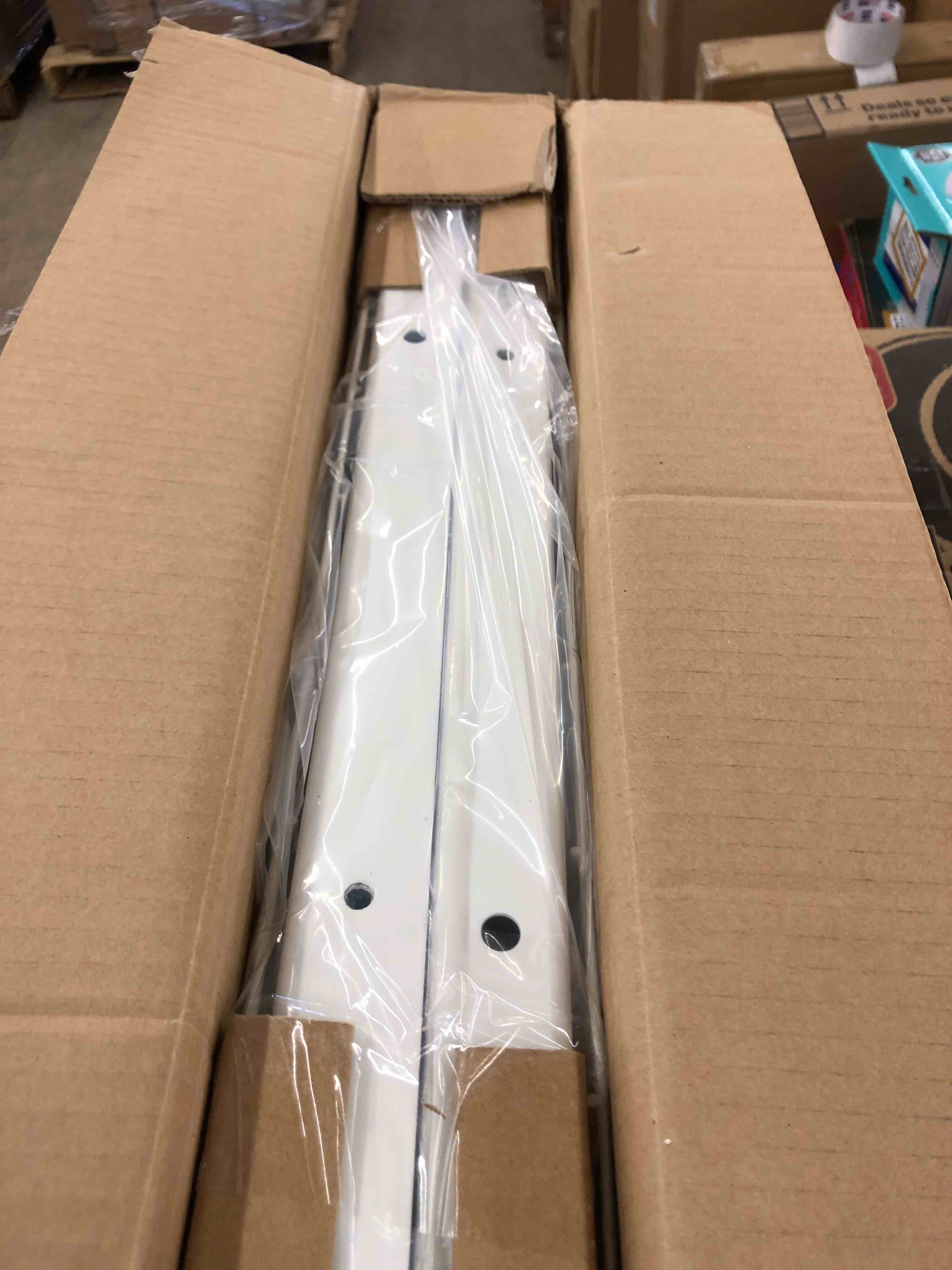 https://s3.amazonaws.com/lotting-images-prod/phillipi/TEA0082520_1738087106285.jpeg