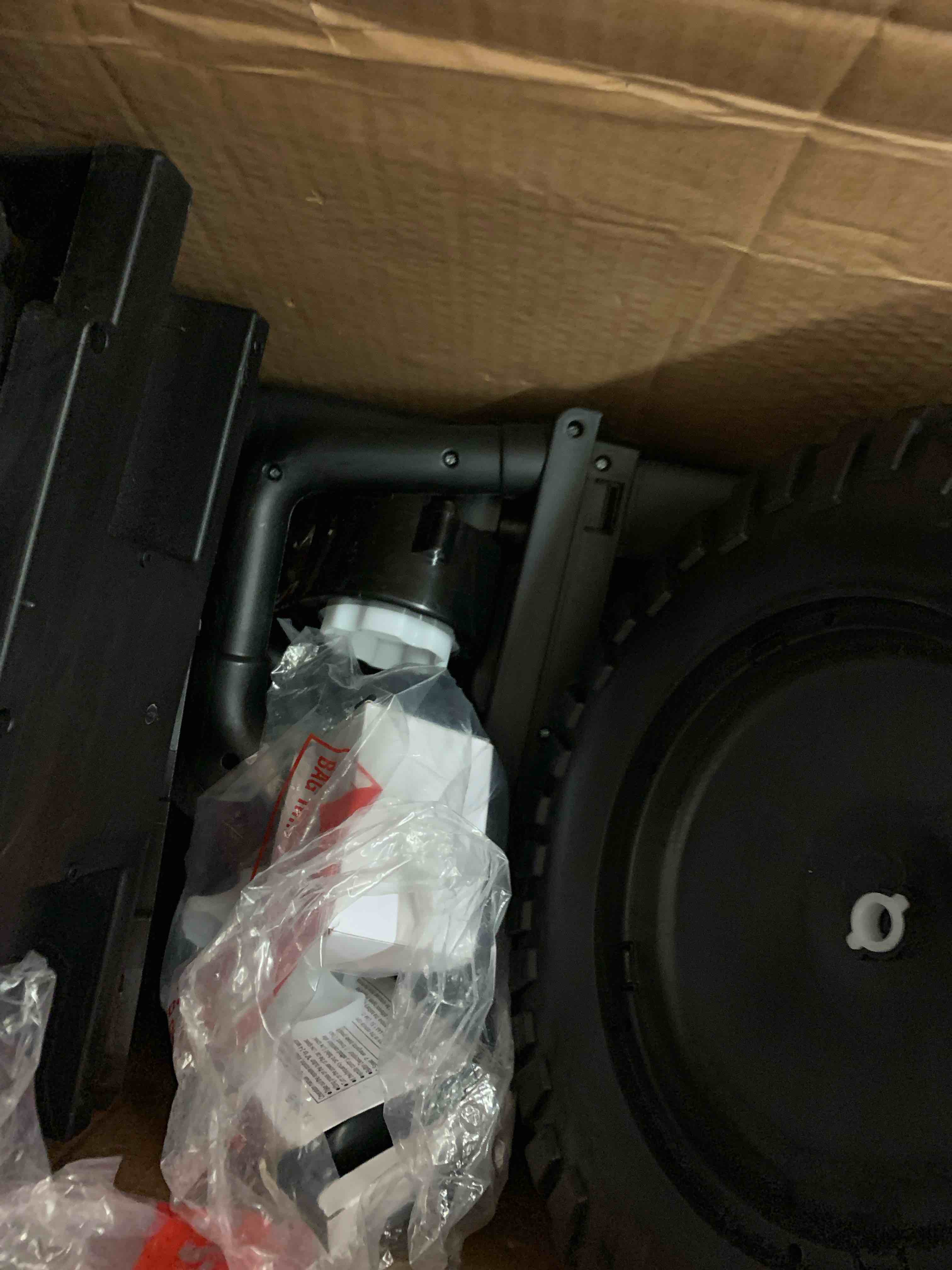https://s3.amazonaws.com/lotting-images-prod/phillipi/TEA0083056_1735939511815.jpeg