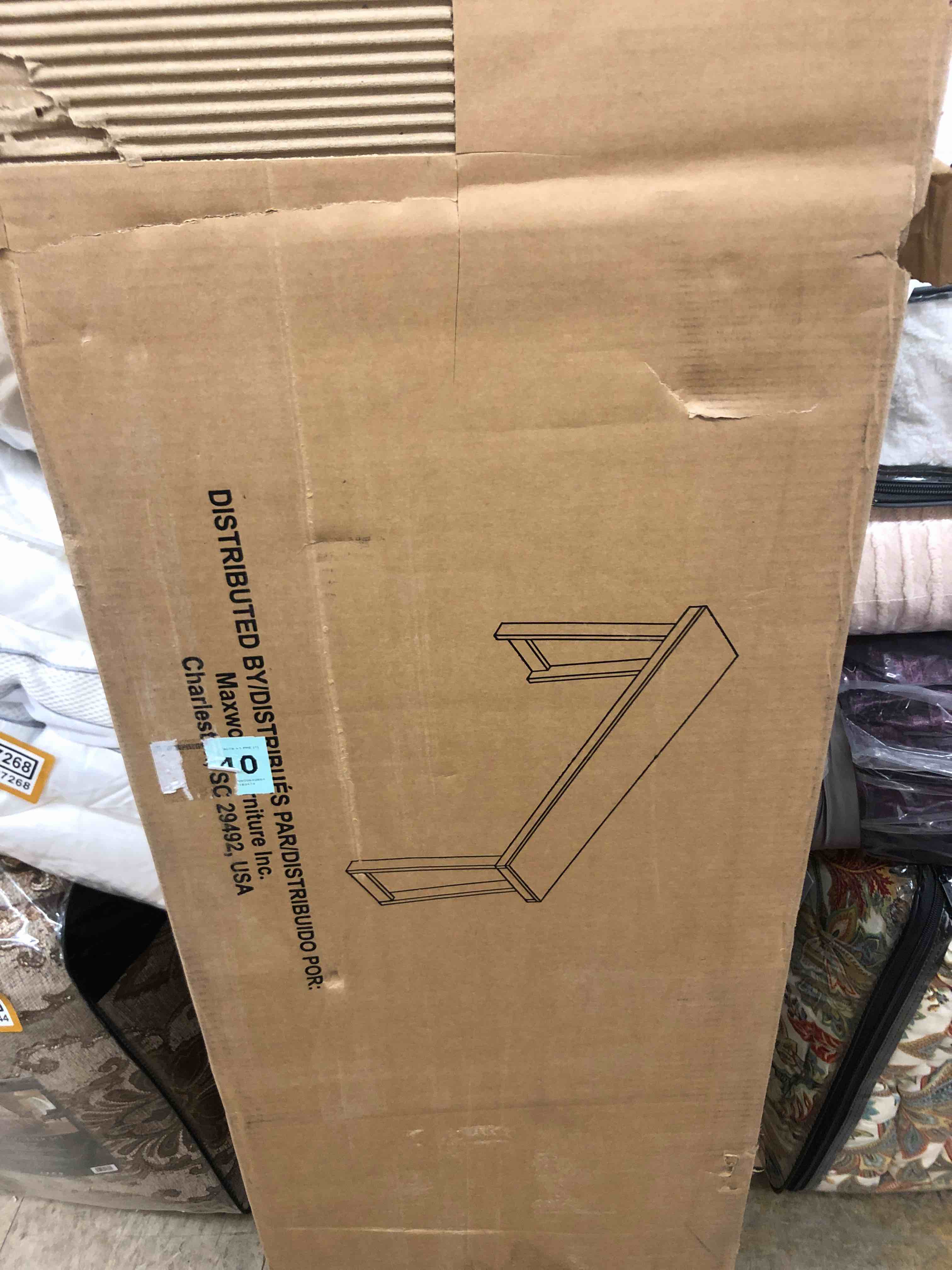 https://s3.amazonaws.com/lotting-images-prod/phillipi/TEA0083096_1735933835630.jpeg