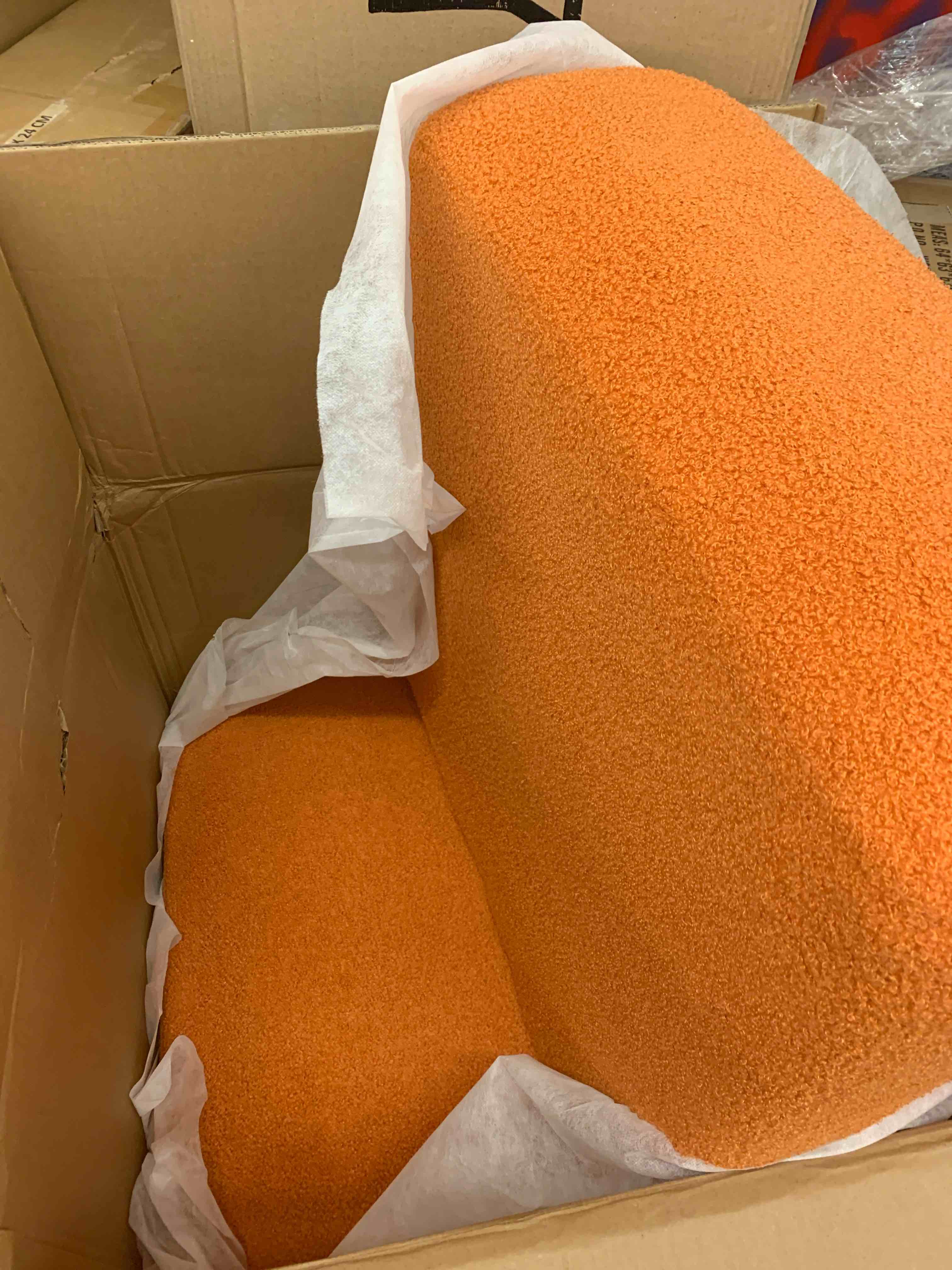 https://s3.amazonaws.com/lotting-images-prod/phillipi/TEA0083969_1732029395104.jpeg