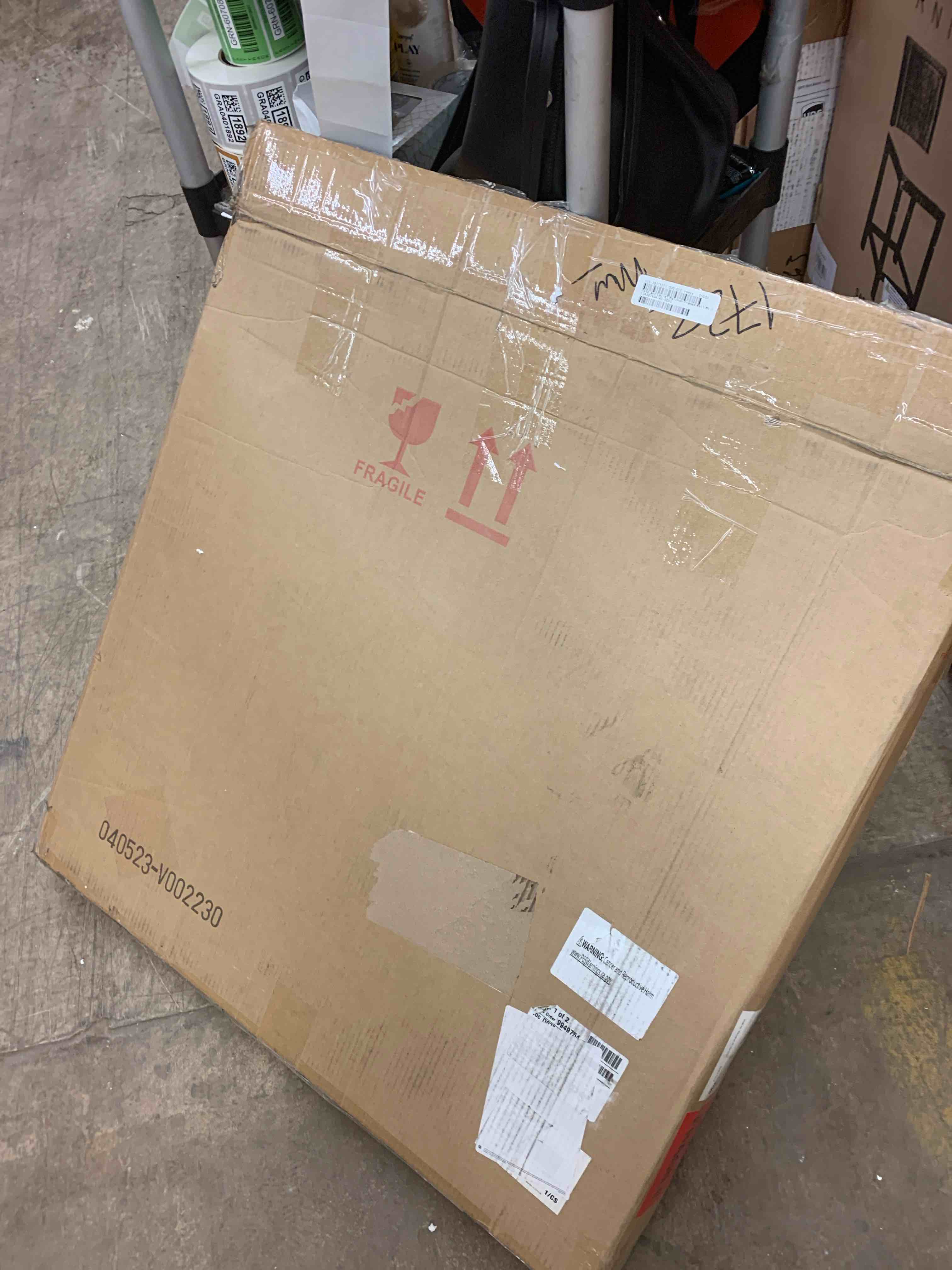 https://s3.amazonaws.com/lotting-images-prod/phillipi/TEA0083976_1732030406347.jpeg