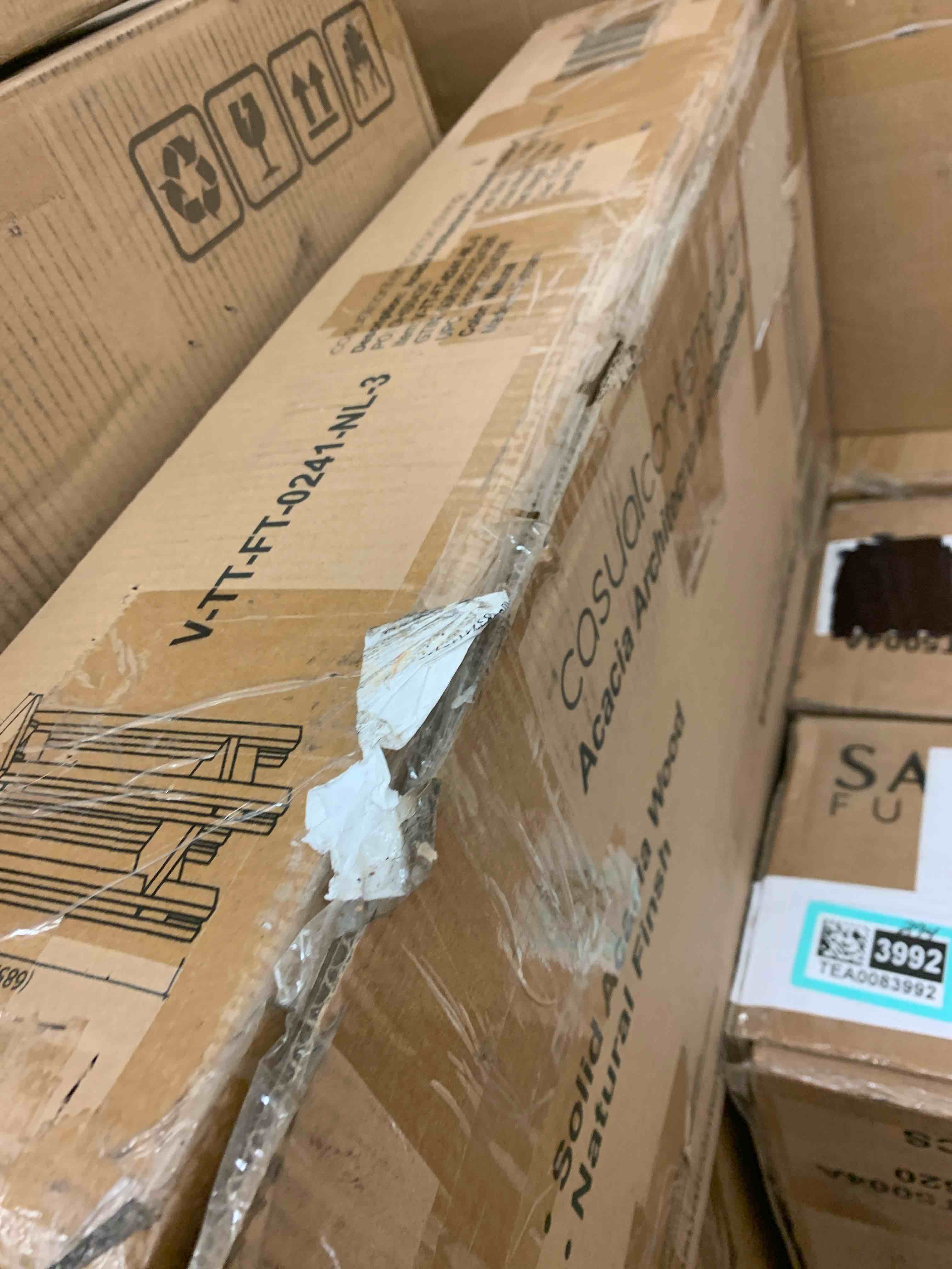 https://s3.amazonaws.com/lotting-images-prod/phillipi/TEA0083996_1732033899589.jpeg