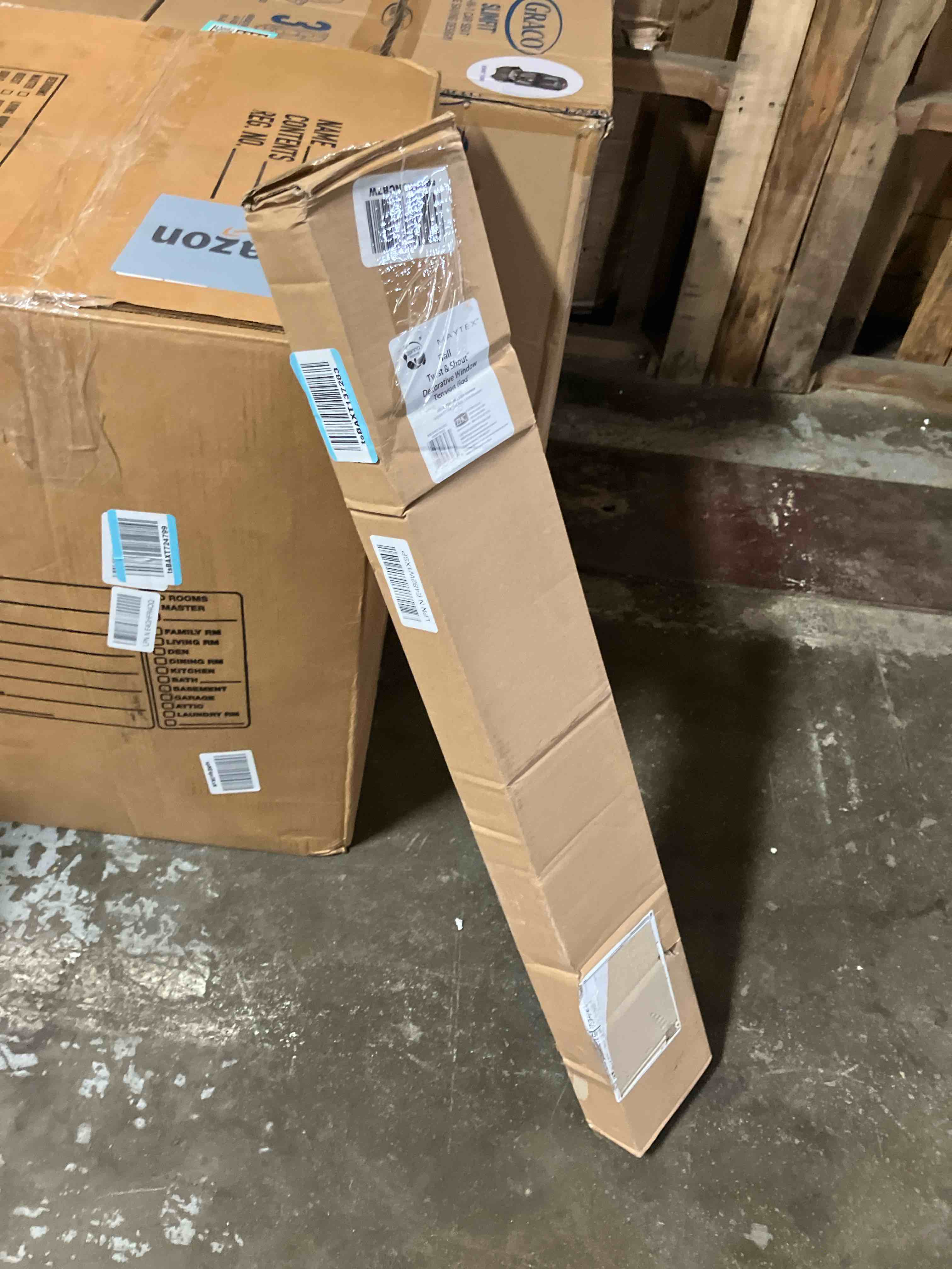 https://s3.amazonaws.com/lotting-images-prod/phillipi/TEA0086355_1727444628669.jpeg
