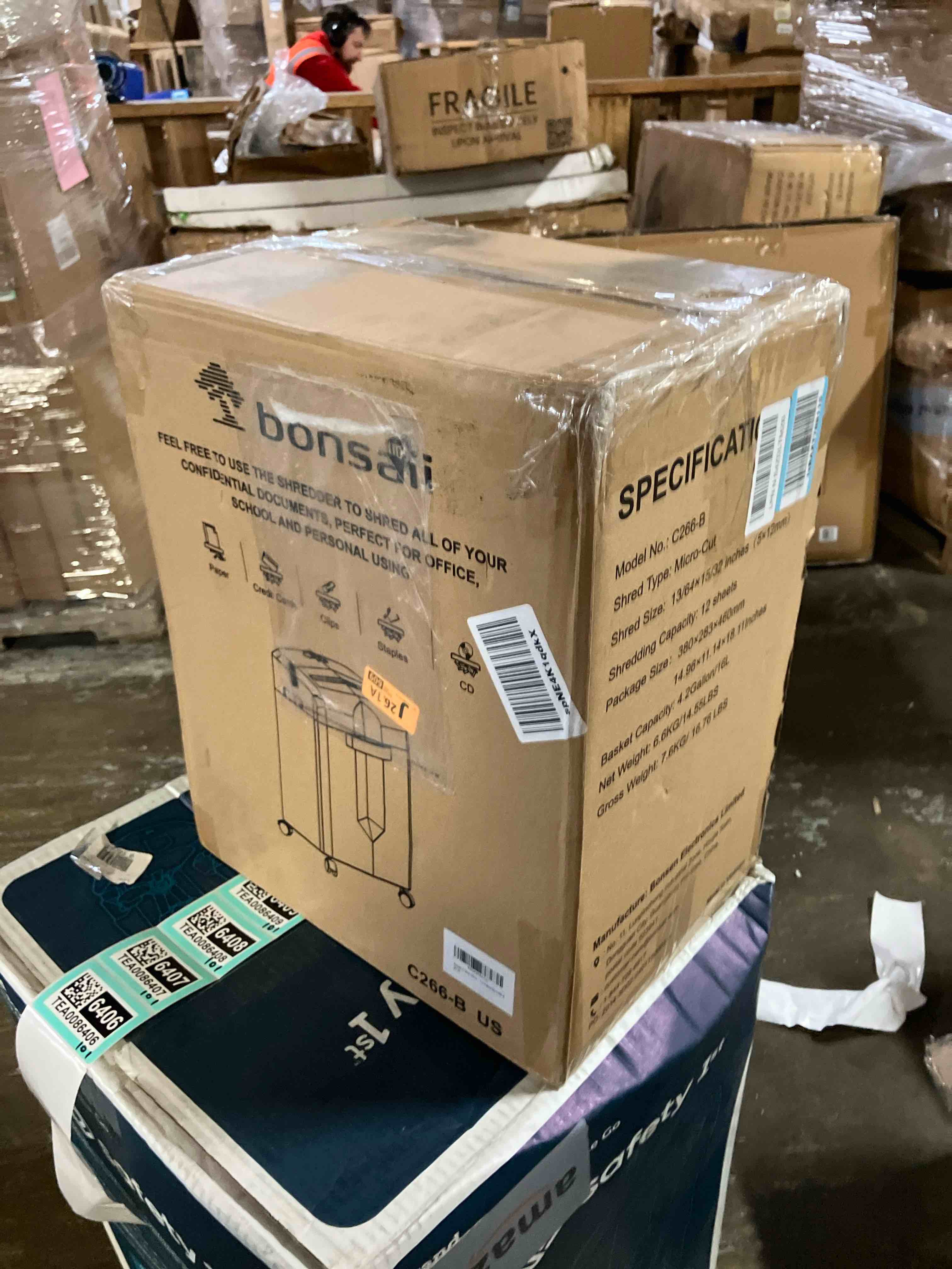 https://s3.amazonaws.com/lotting-images-prod/phillipi/TEA0086406_1727452131573.jpeg