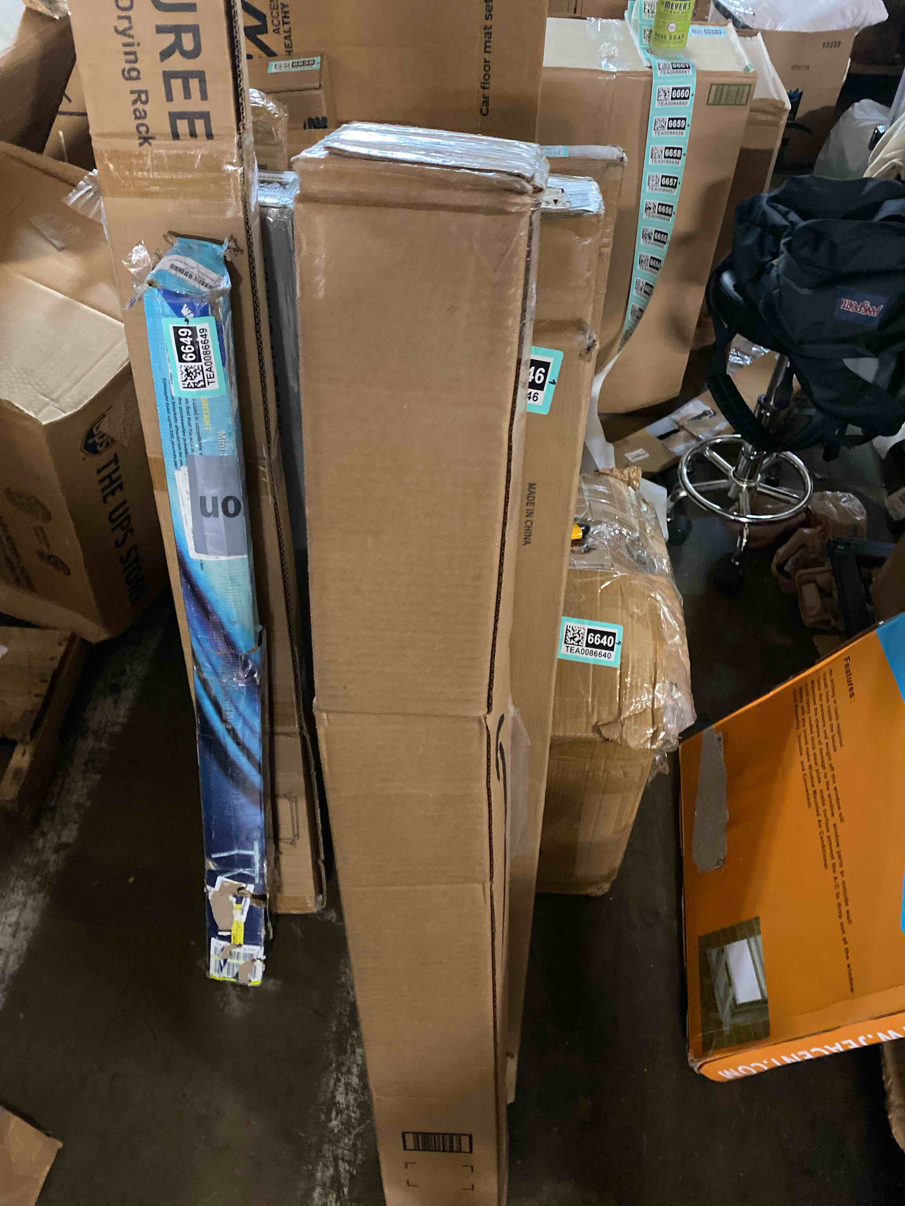 https://s3.amazonaws.com/lotting-images-prod/phillipi/TEA0086650_1727297943891.jpeg