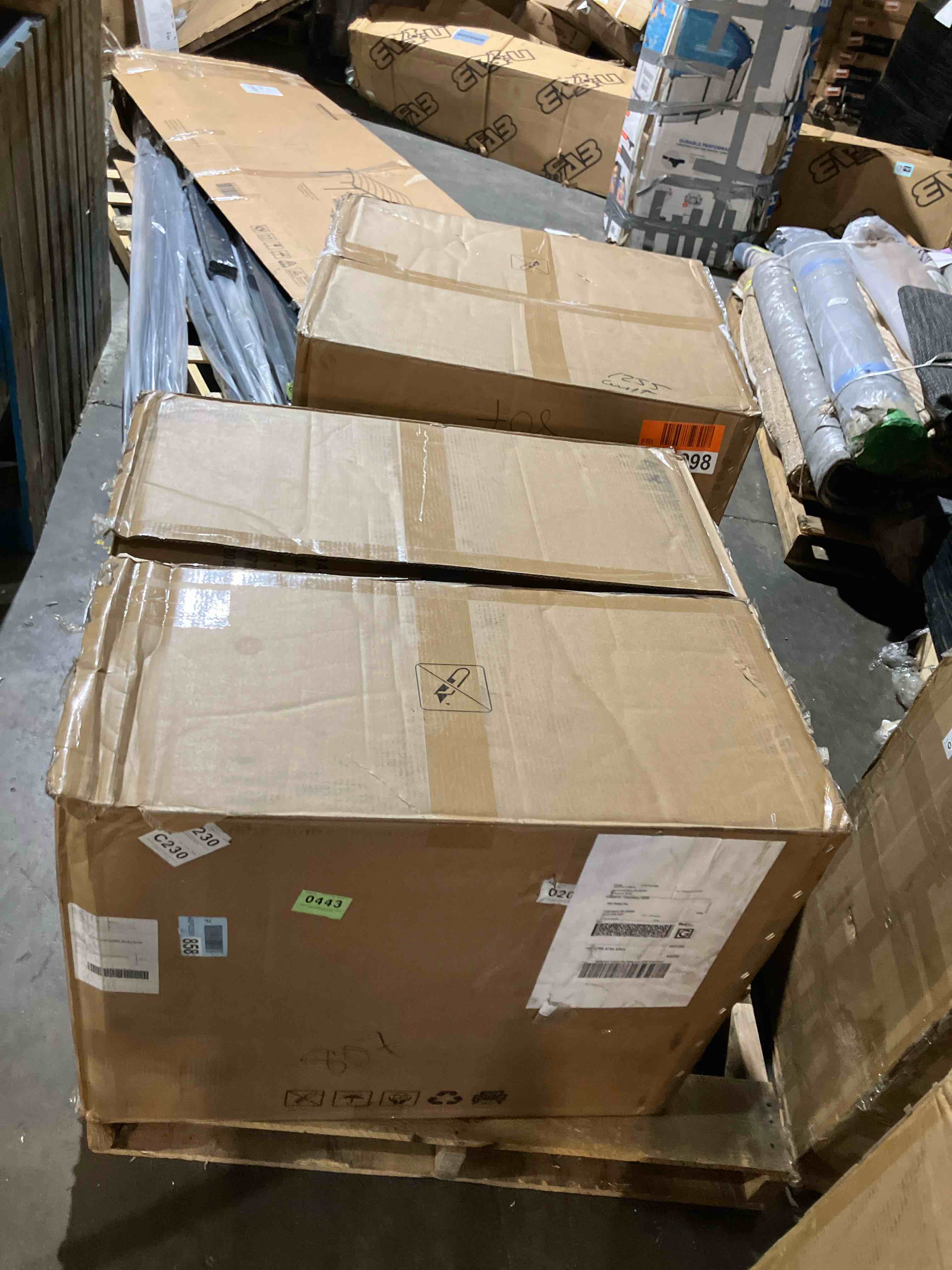 https://s3.amazonaws.com/lotting-images-prod/phillipi/TEA0087159_1726779094049.jpeg