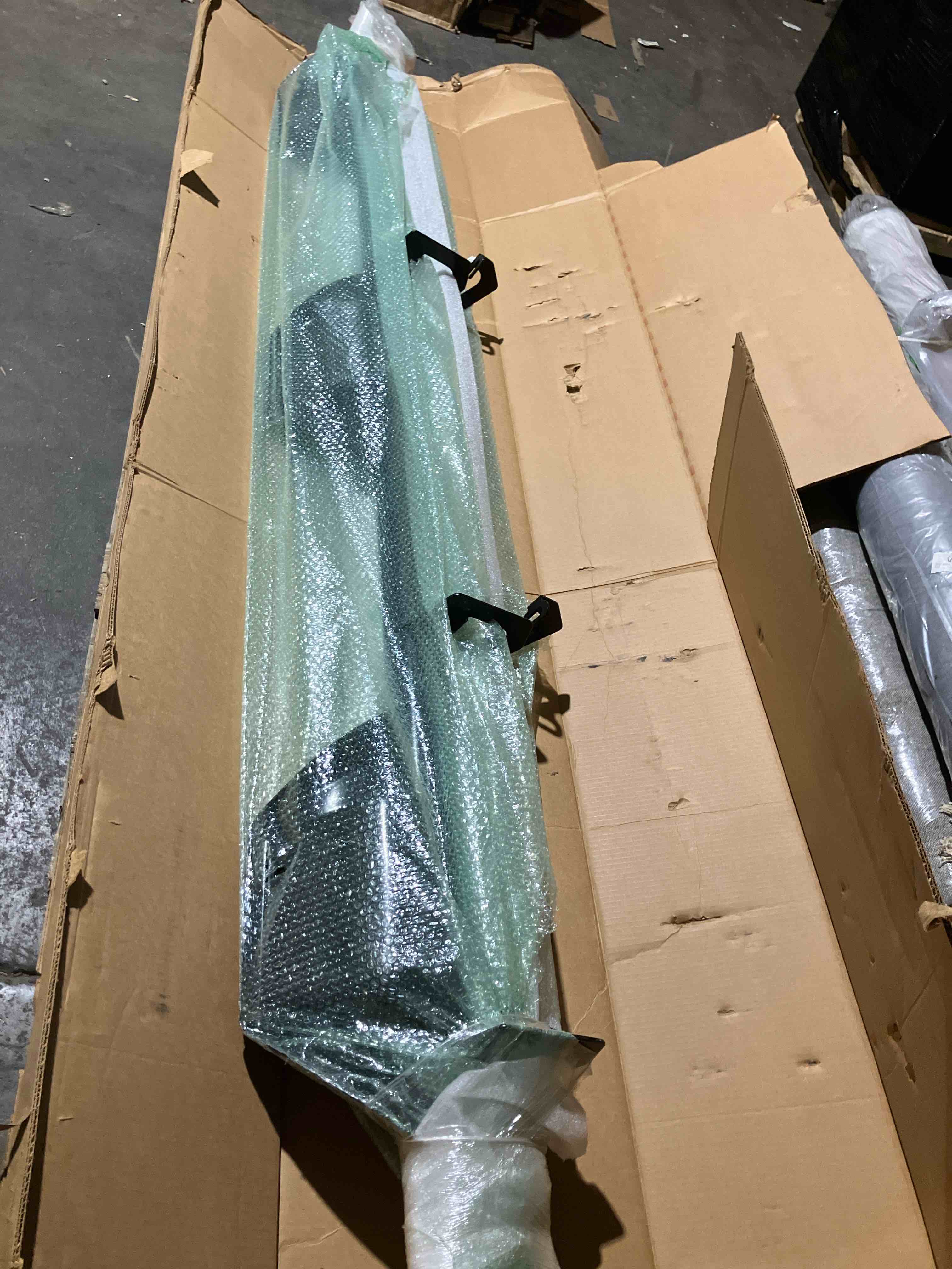 https://s3.amazonaws.com/lotting-images-prod/phillipi/TEA0087167_1726771903152.jpeg