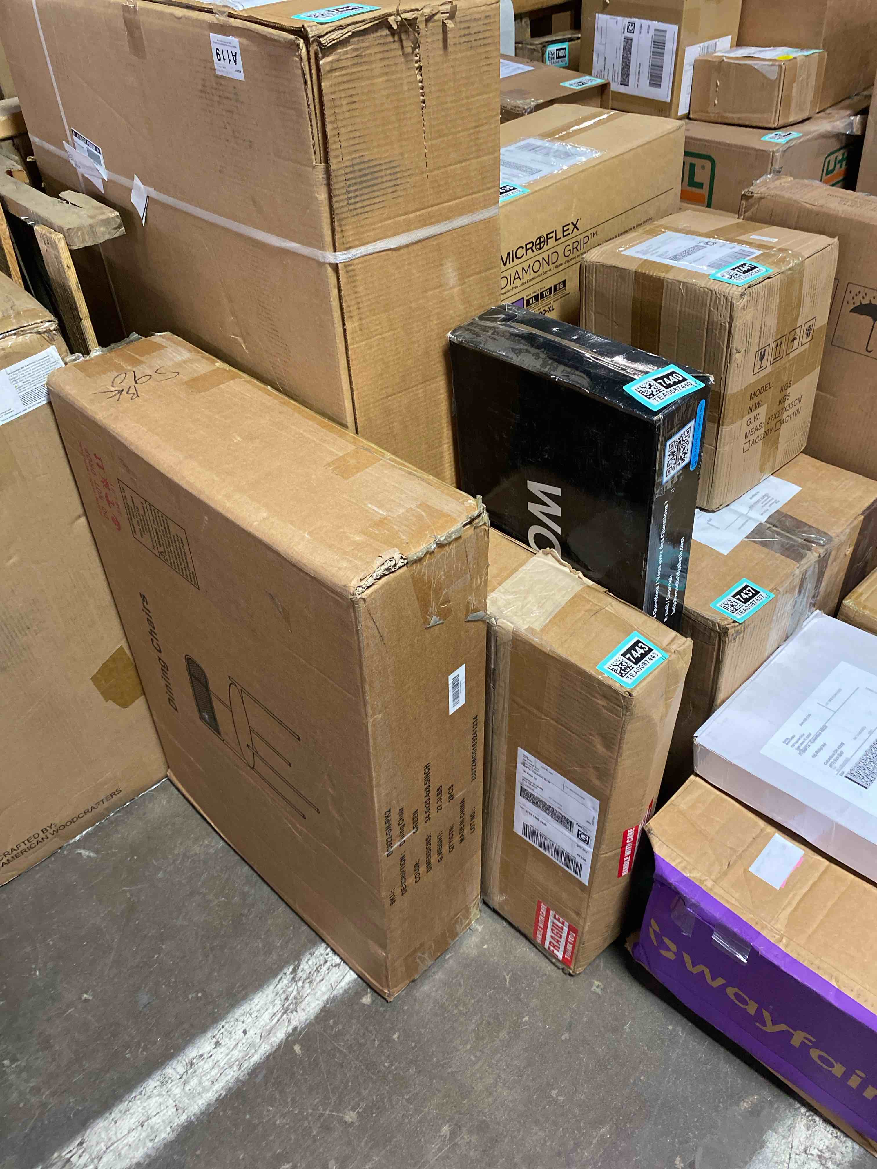 https://s3.amazonaws.com/lotting-images-prod/phillipi/TEA0087445_1726688485247.jpeg