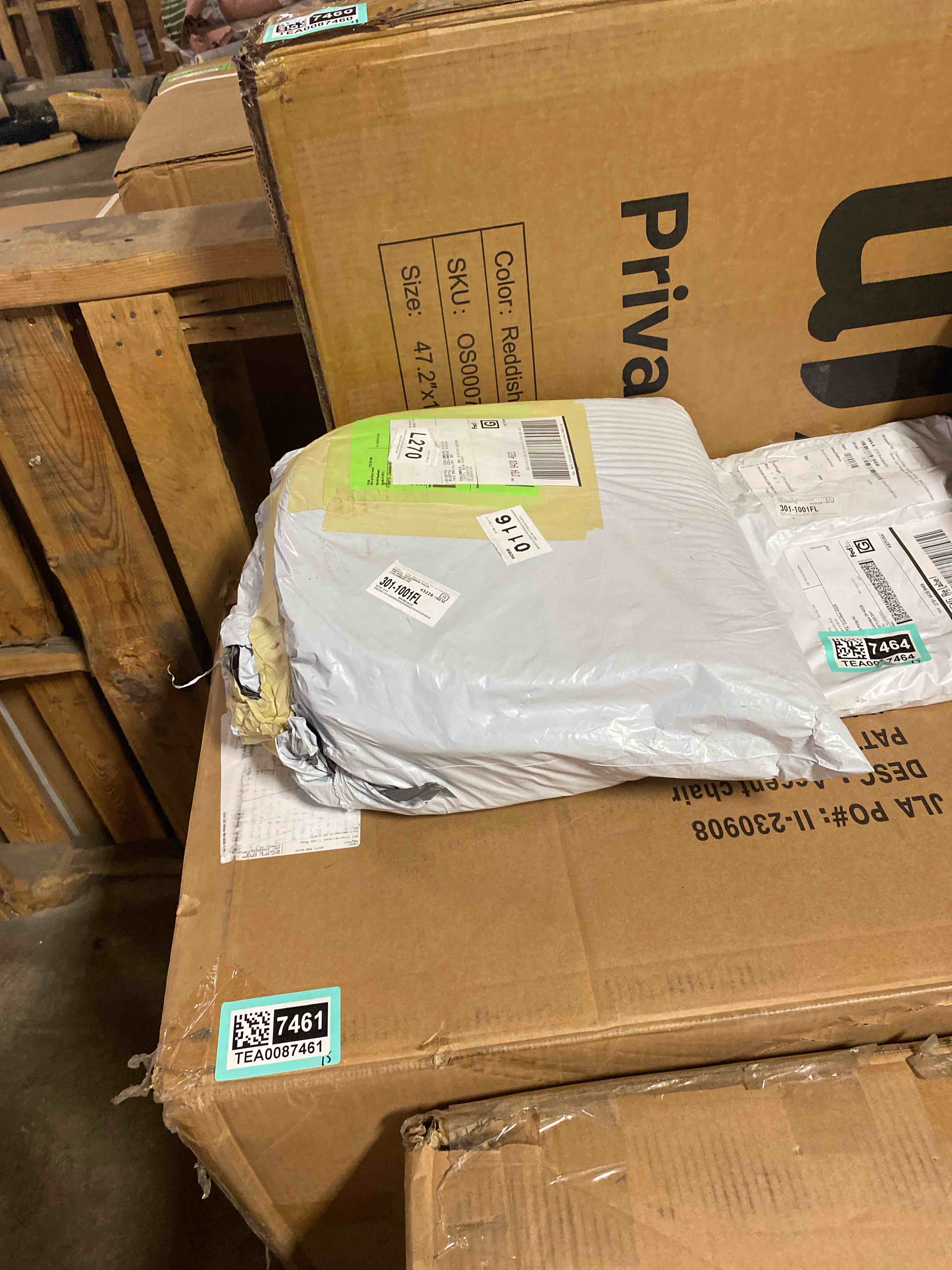 https://s3.amazonaws.com/lotting-images-prod/phillipi/TEA0087465_1726766250968.jpeg