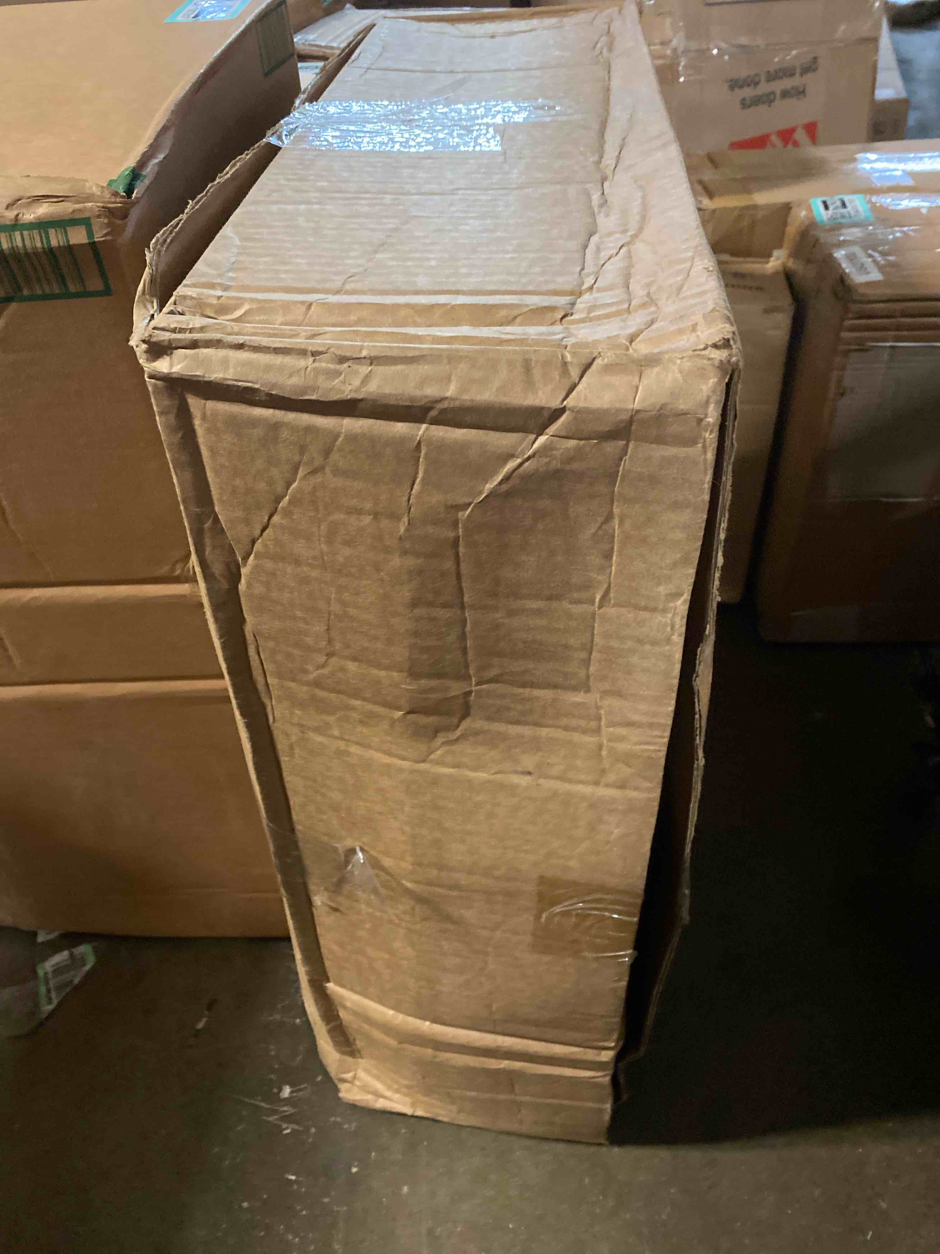 https://s3.amazonaws.com/lotting-images-prod/phillipi/TEA0087921_1727380634327.jpeg