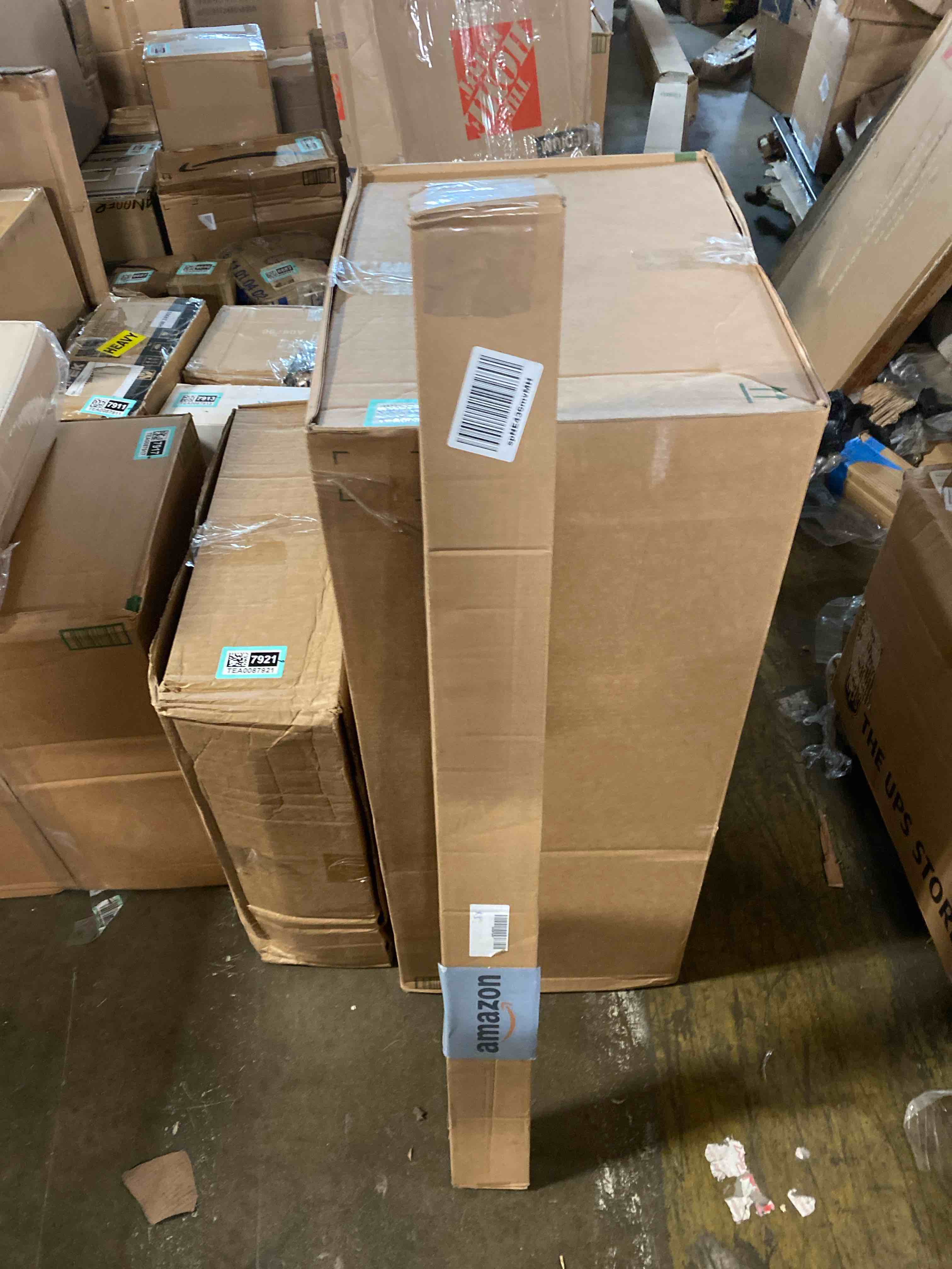 https://s3.amazonaws.com/lotting-images-prod/phillipi/TEA0087924_1727381219759.jpeg