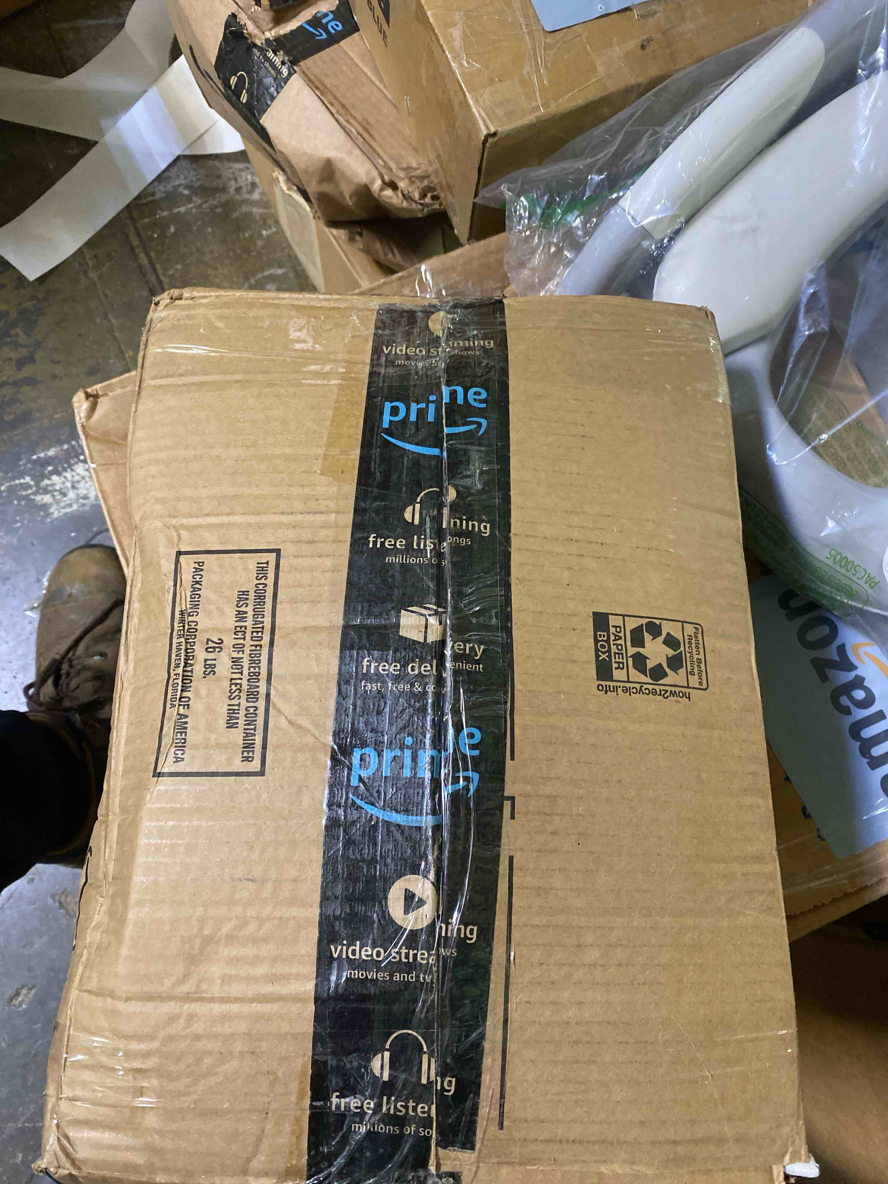 https://s3.amazonaws.com/lotting-images-prod/phillipi/TEA0087948_1728657747327.jpeg