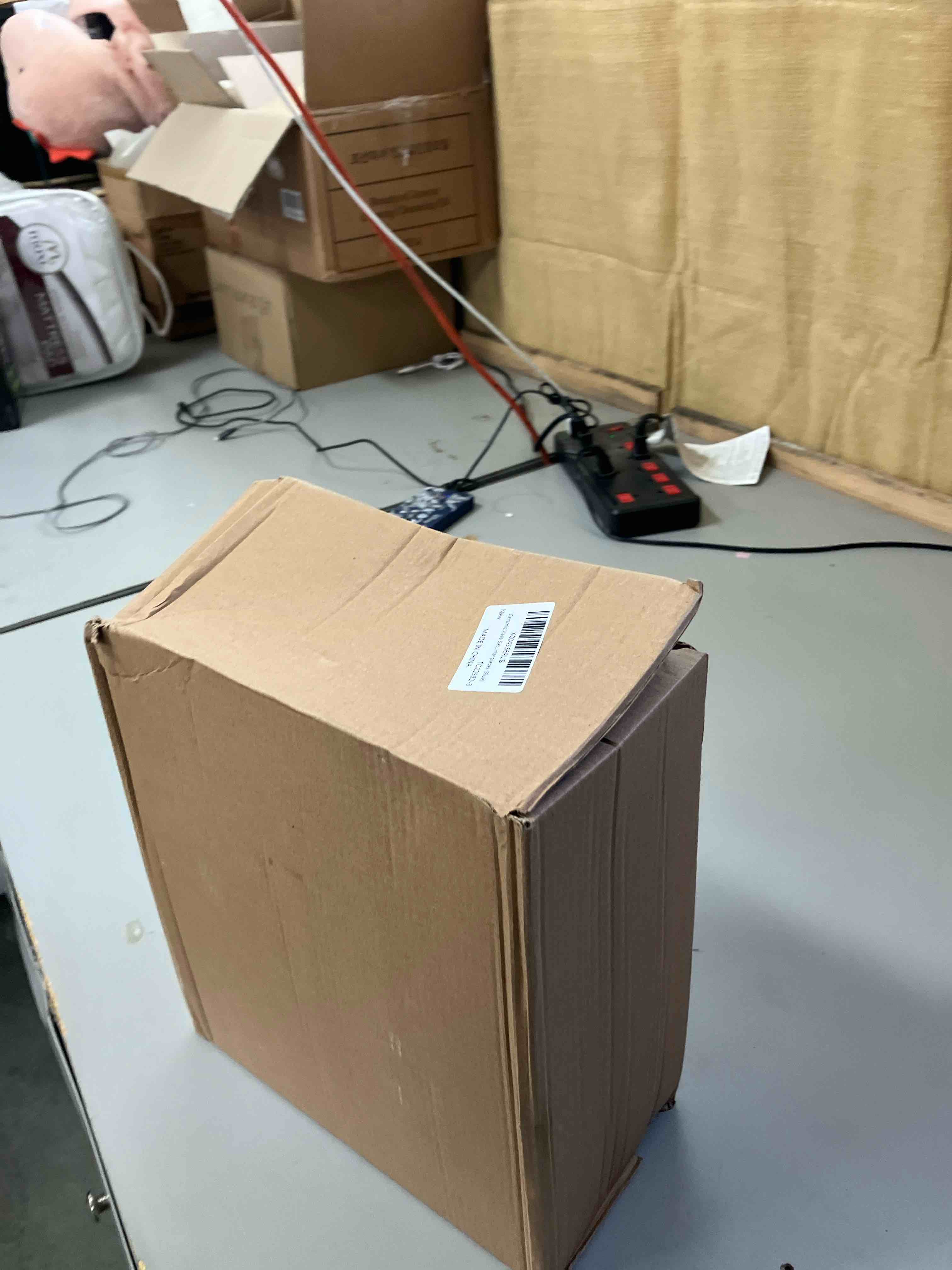 https://s3.amazonaws.com/lotting-images-prod/phillipi/TEA0088070_1728669052899.jpeg
