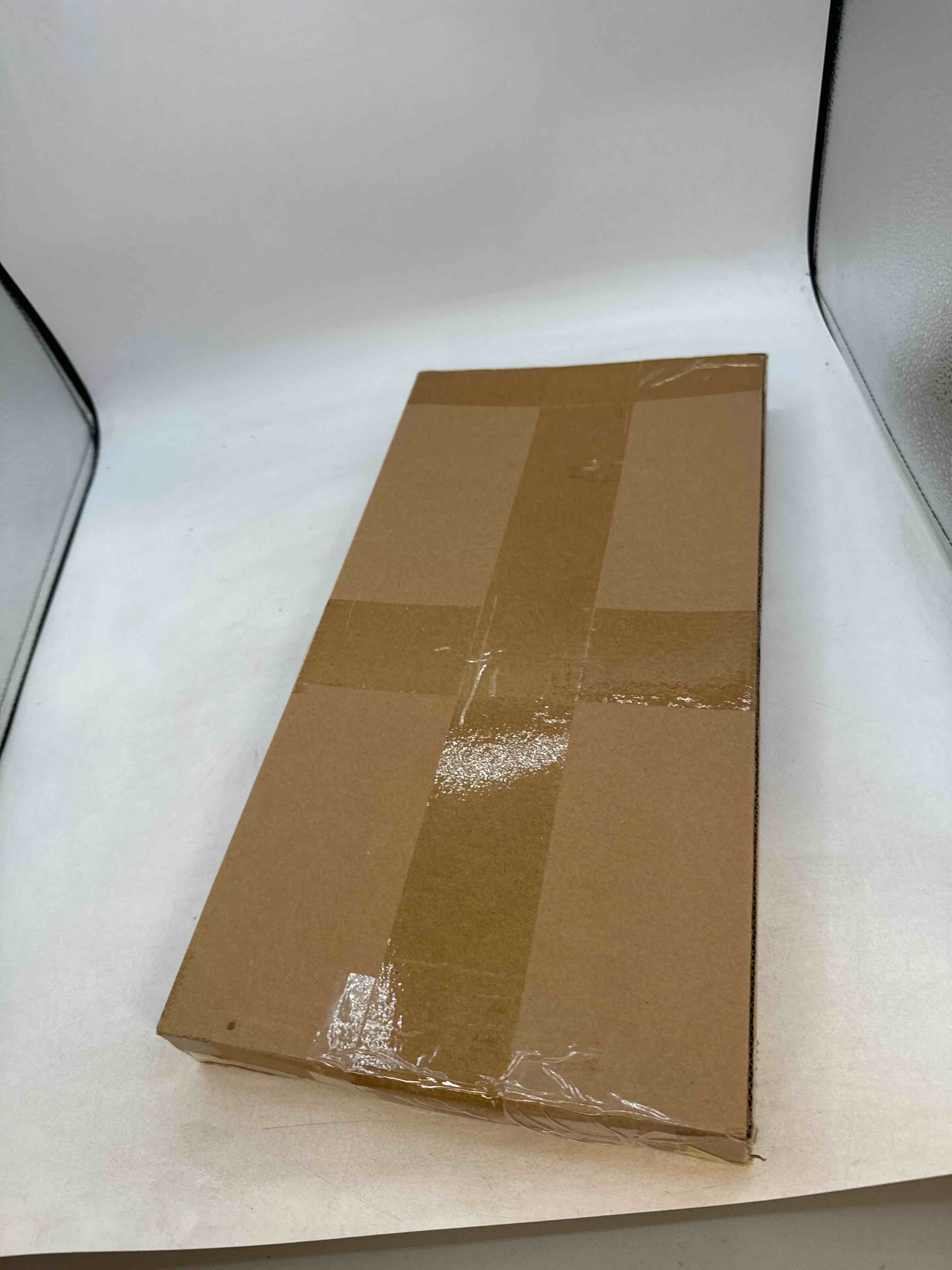 https://s3.amazonaws.com/lotting-images-prod/phillipi/TEA0089695_1724939906455.jpeg