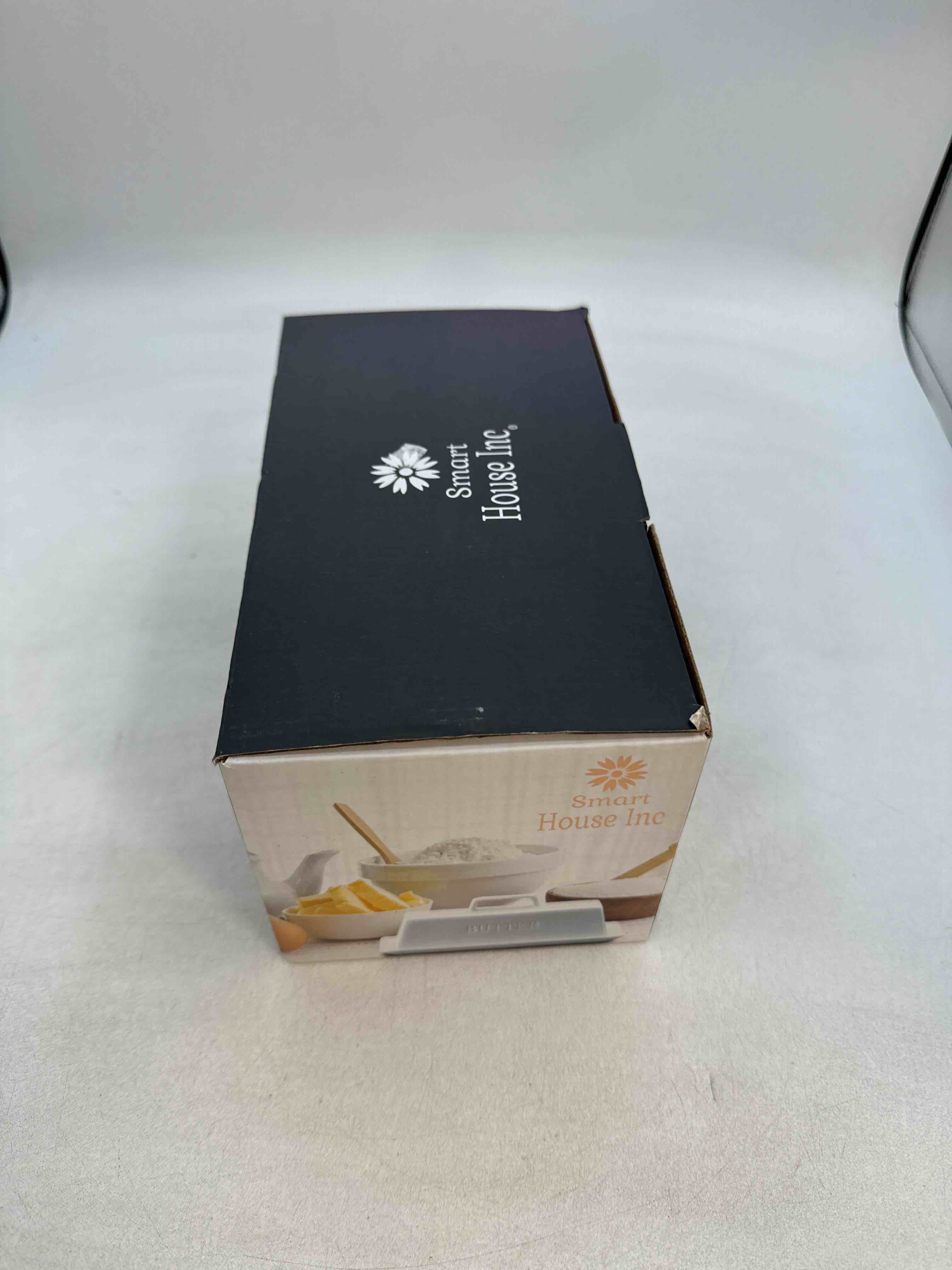 https://s3.amazonaws.com/lotting-images-prod/phillipi/TEA0089774_1724866030031.jpeg