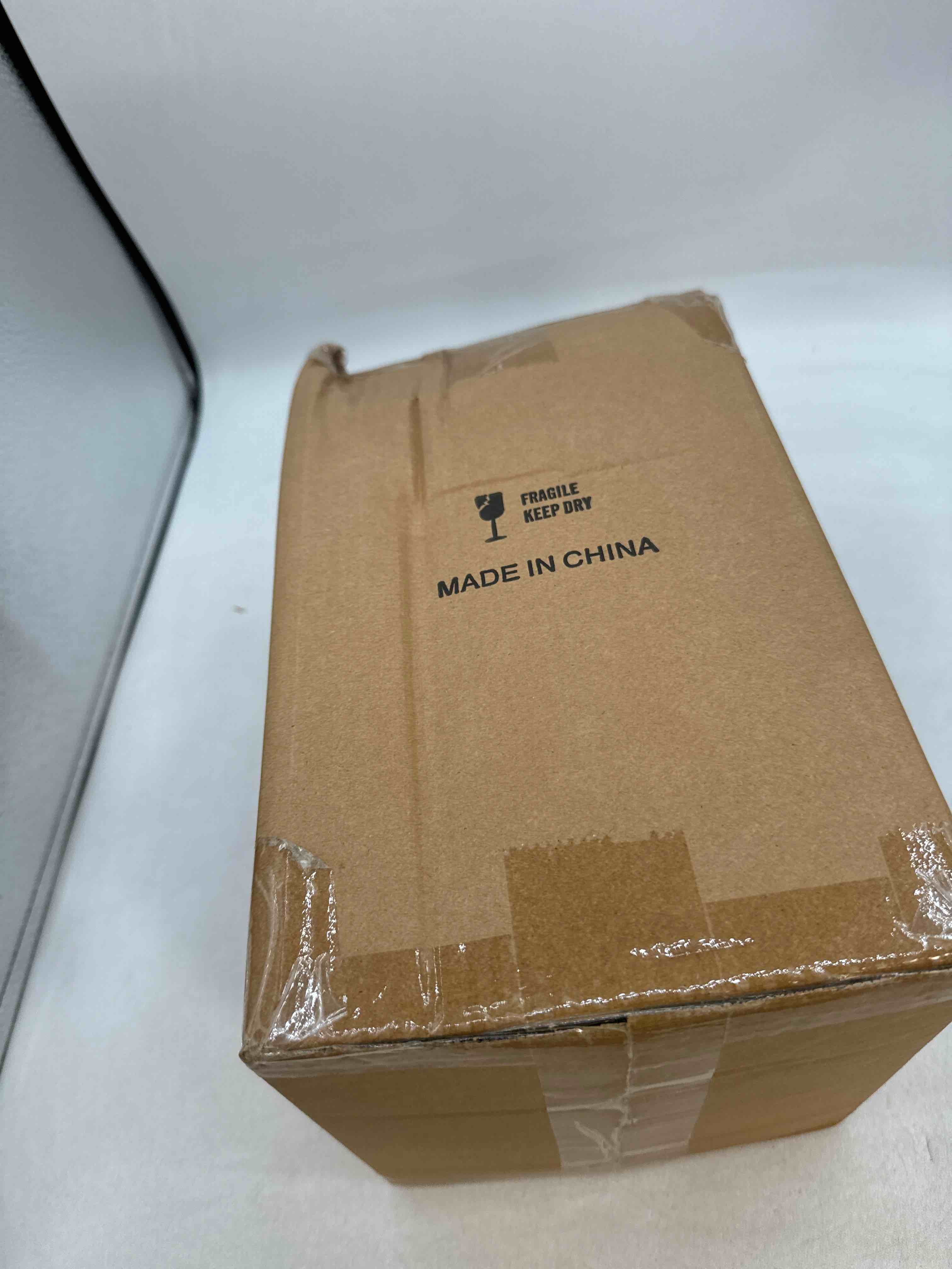 https://s3.amazonaws.com/lotting-images-prod/phillipi/TEA0089781_1724867075450.jpeg