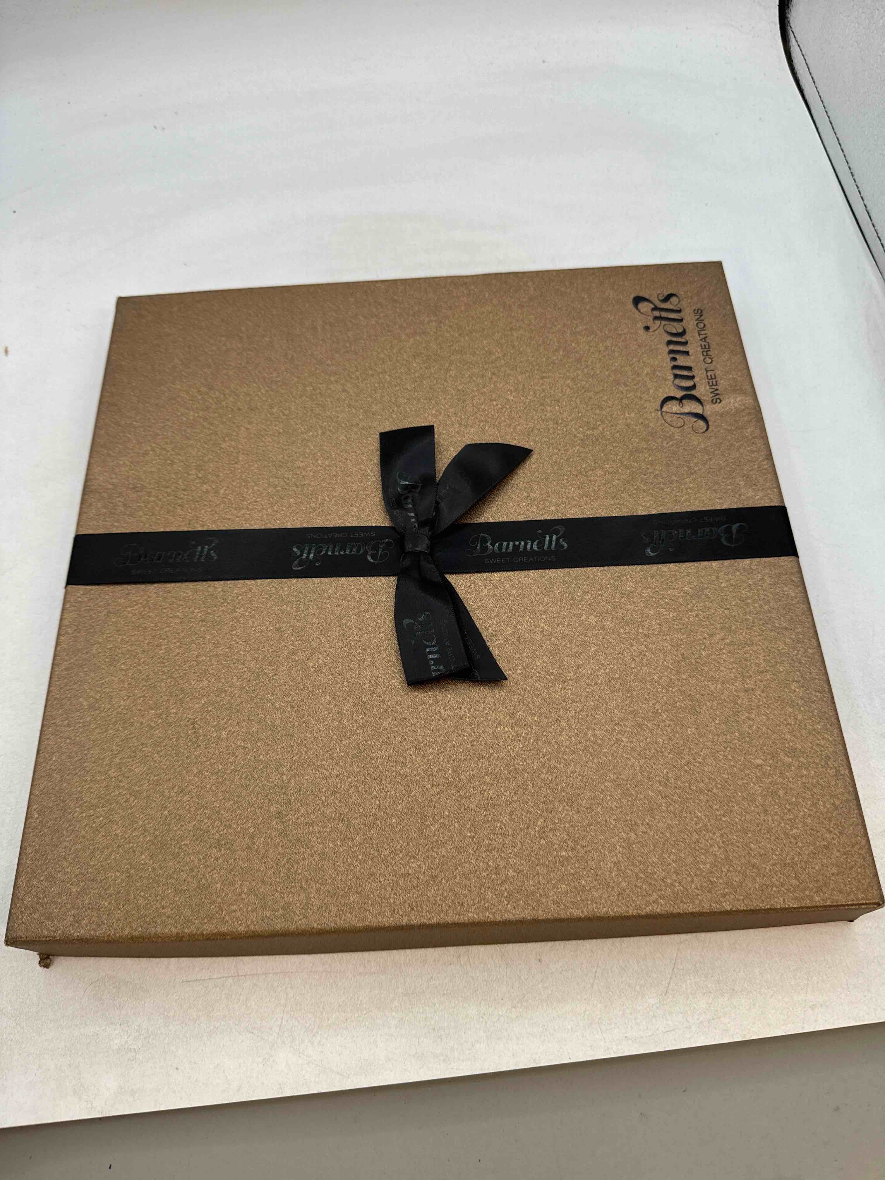 https://s3.amazonaws.com/lotting-images-prod/phillipi/TEA0089784_1724867455421.jpeg