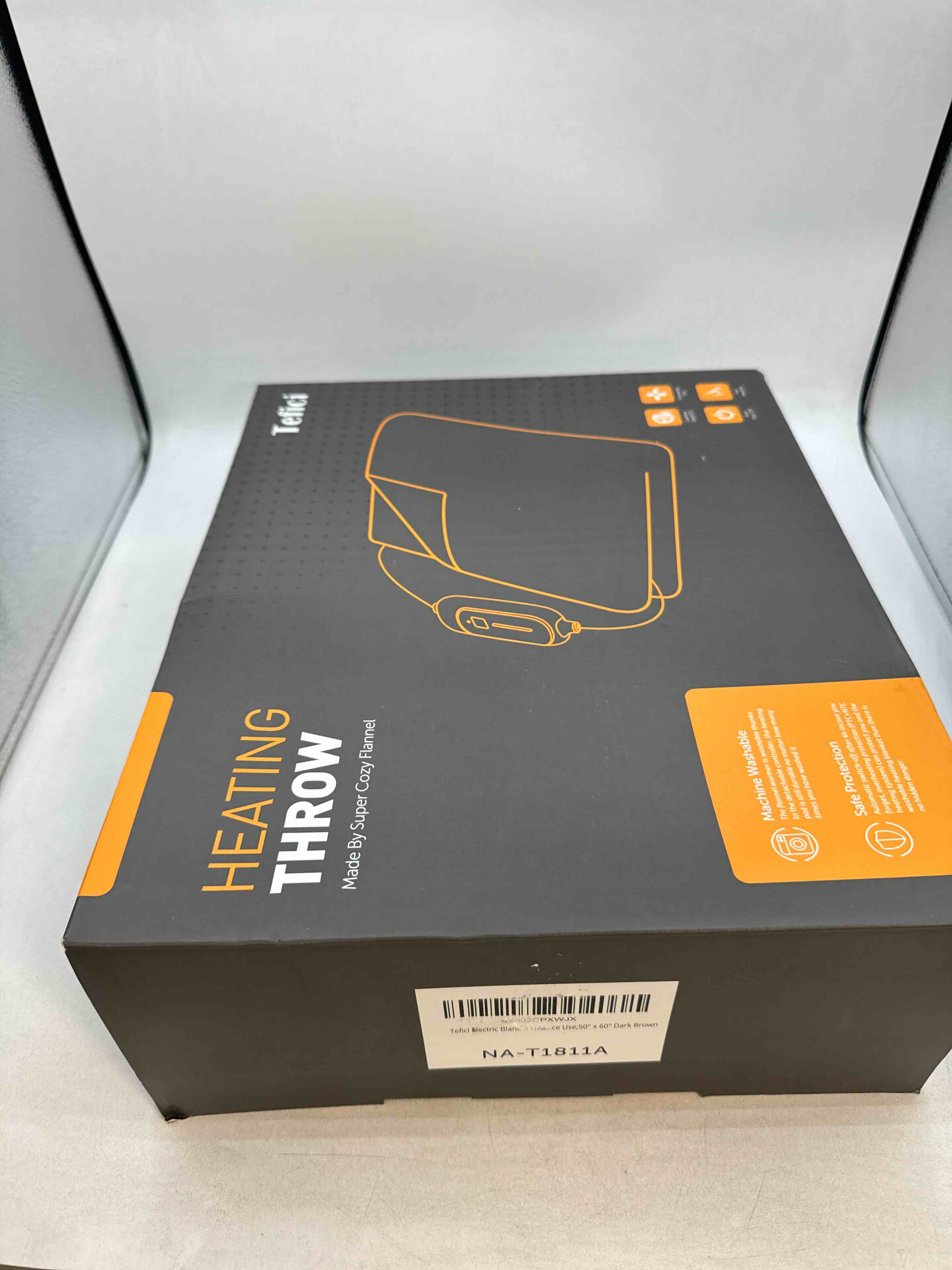 https://s3.amazonaws.com/lotting-images-prod/phillipi/TEA0089786_1724867835368.jpeg