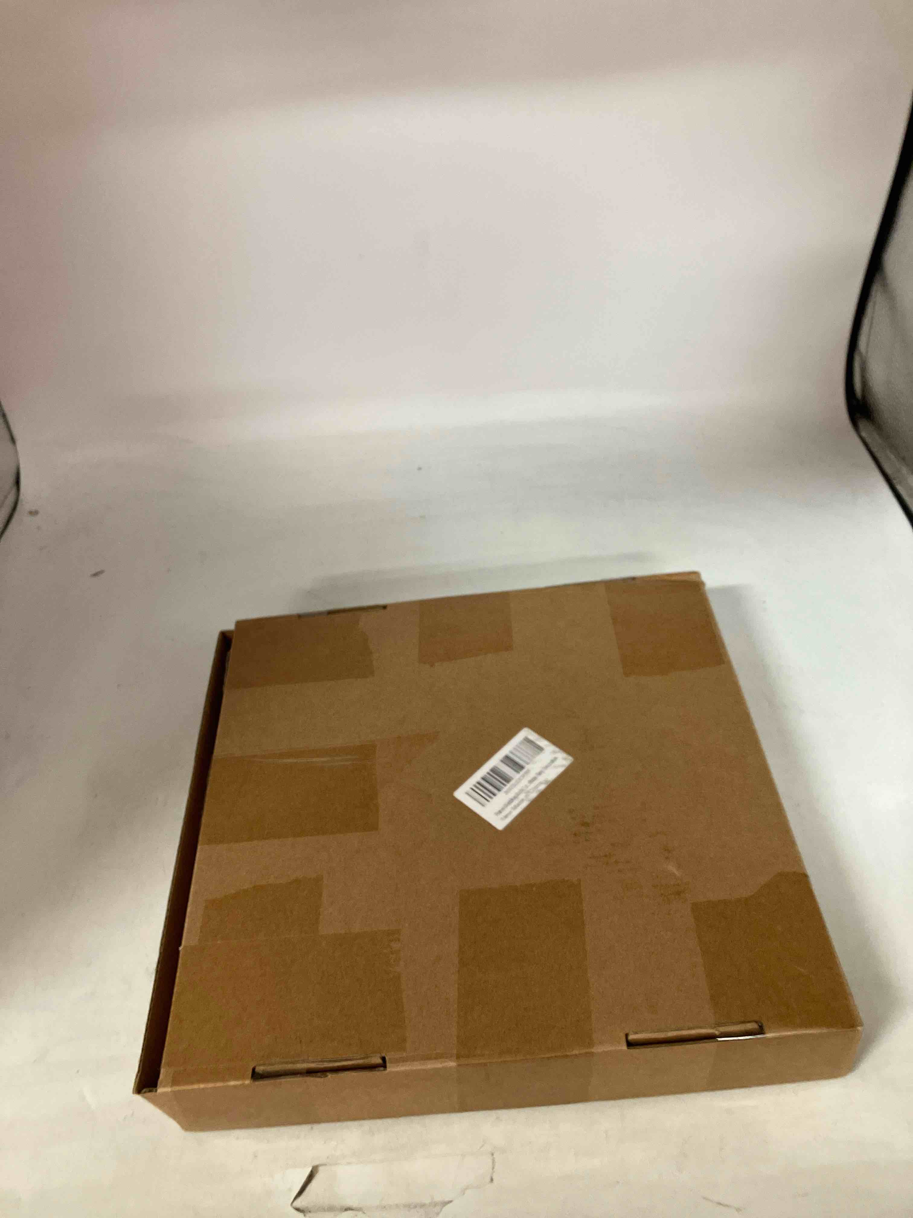 https://s3.amazonaws.com/lotting-images-prod/phillipi/TEA0089815_1724863778229.jpeg