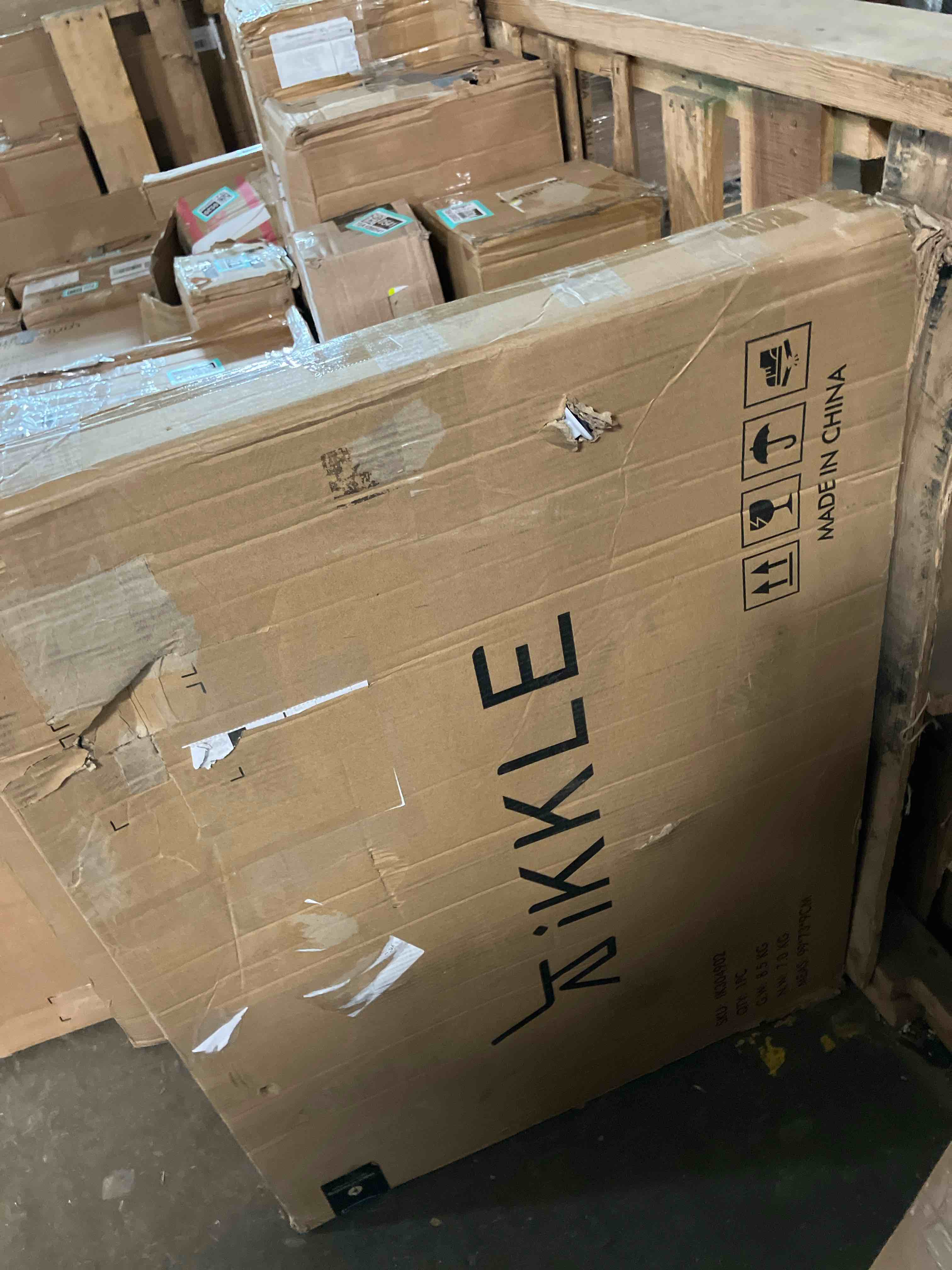 https://s3.amazonaws.com/lotting-images-prod/phillipi/TEA1200542_1739908529049.jpeg