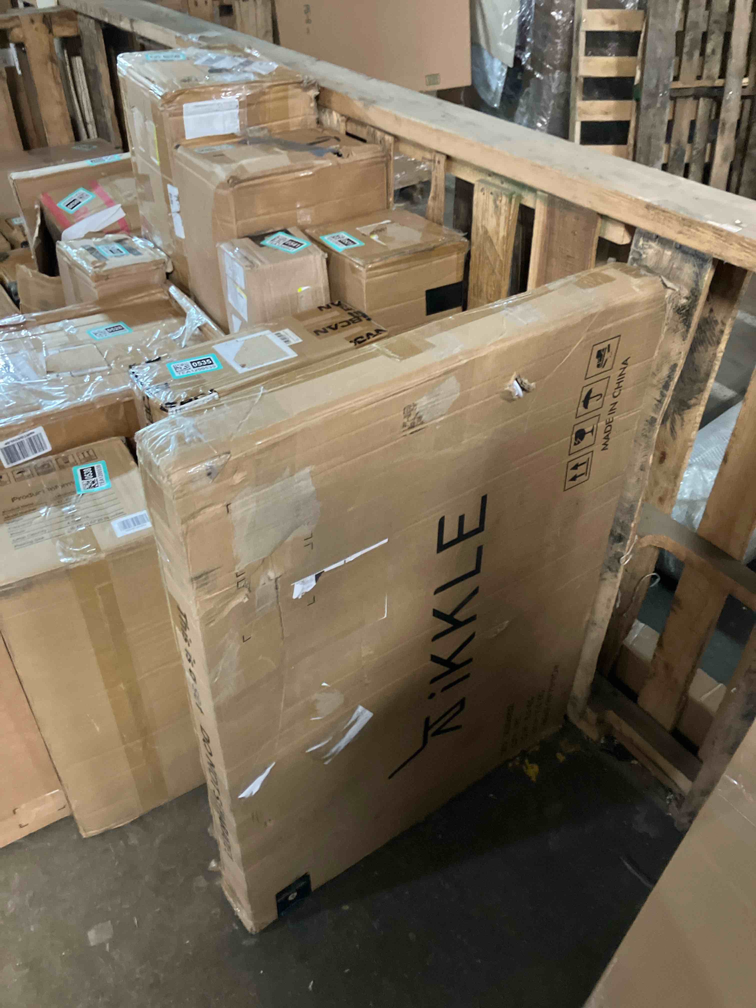 https://s3.amazonaws.com/lotting-images-prod/phillipi/TEA1200542_1739908531054.jpeg