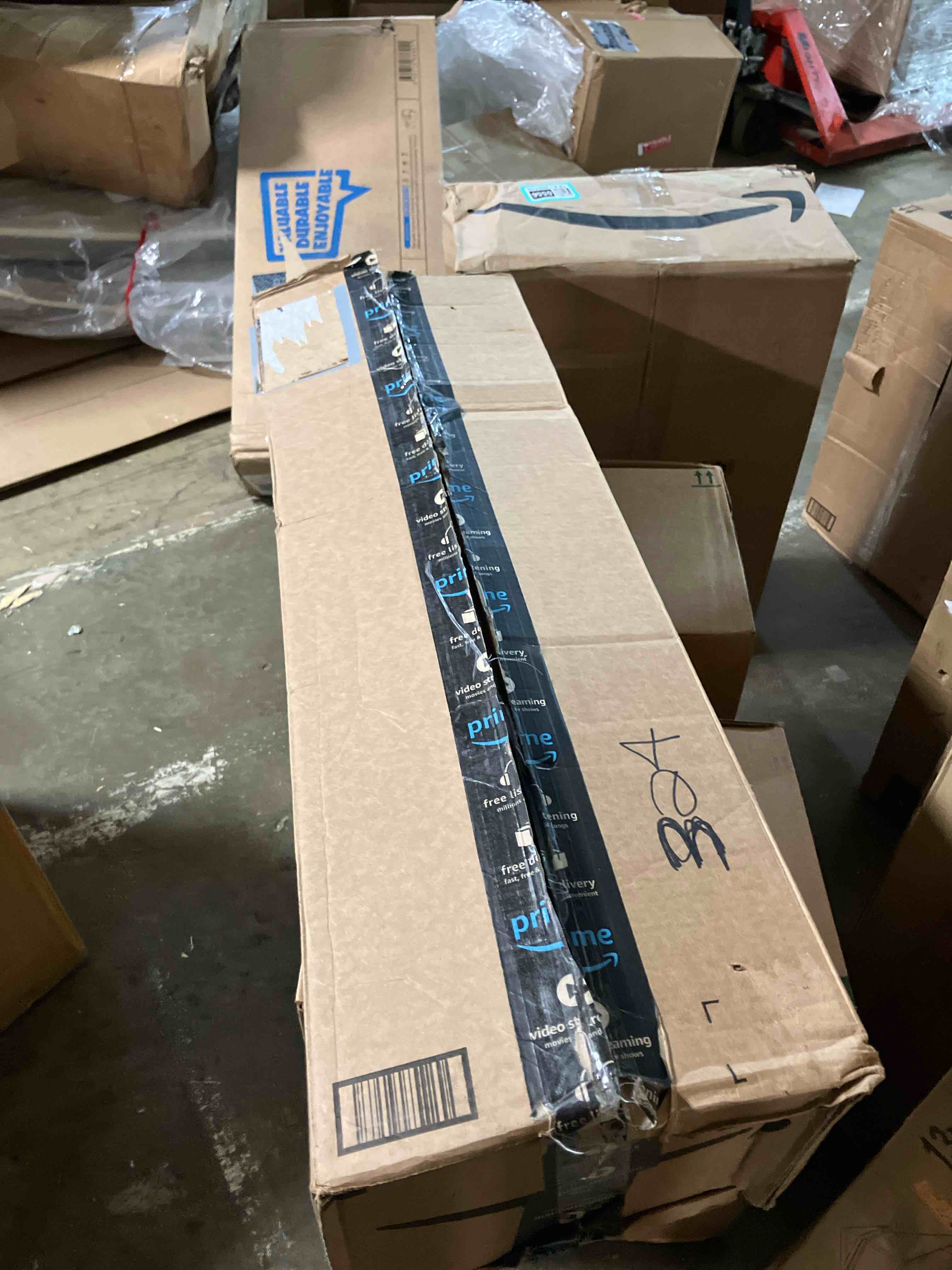 https://s3.amazonaws.com/lotting-images-prod/phillipi/TEA1200557_1739981096006.jpeg