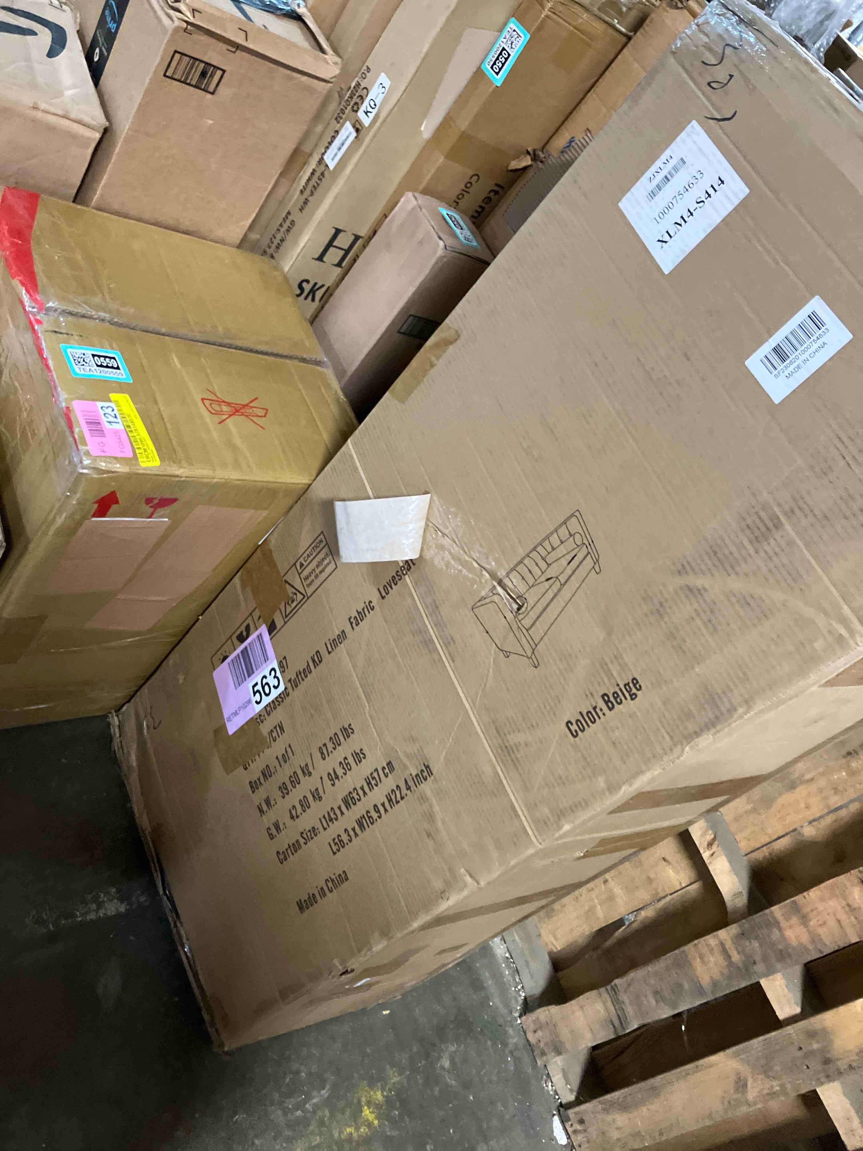 https://s3.amazonaws.com/lotting-images-prod/phillipi/TEA1200562_1739983309793.jpeg