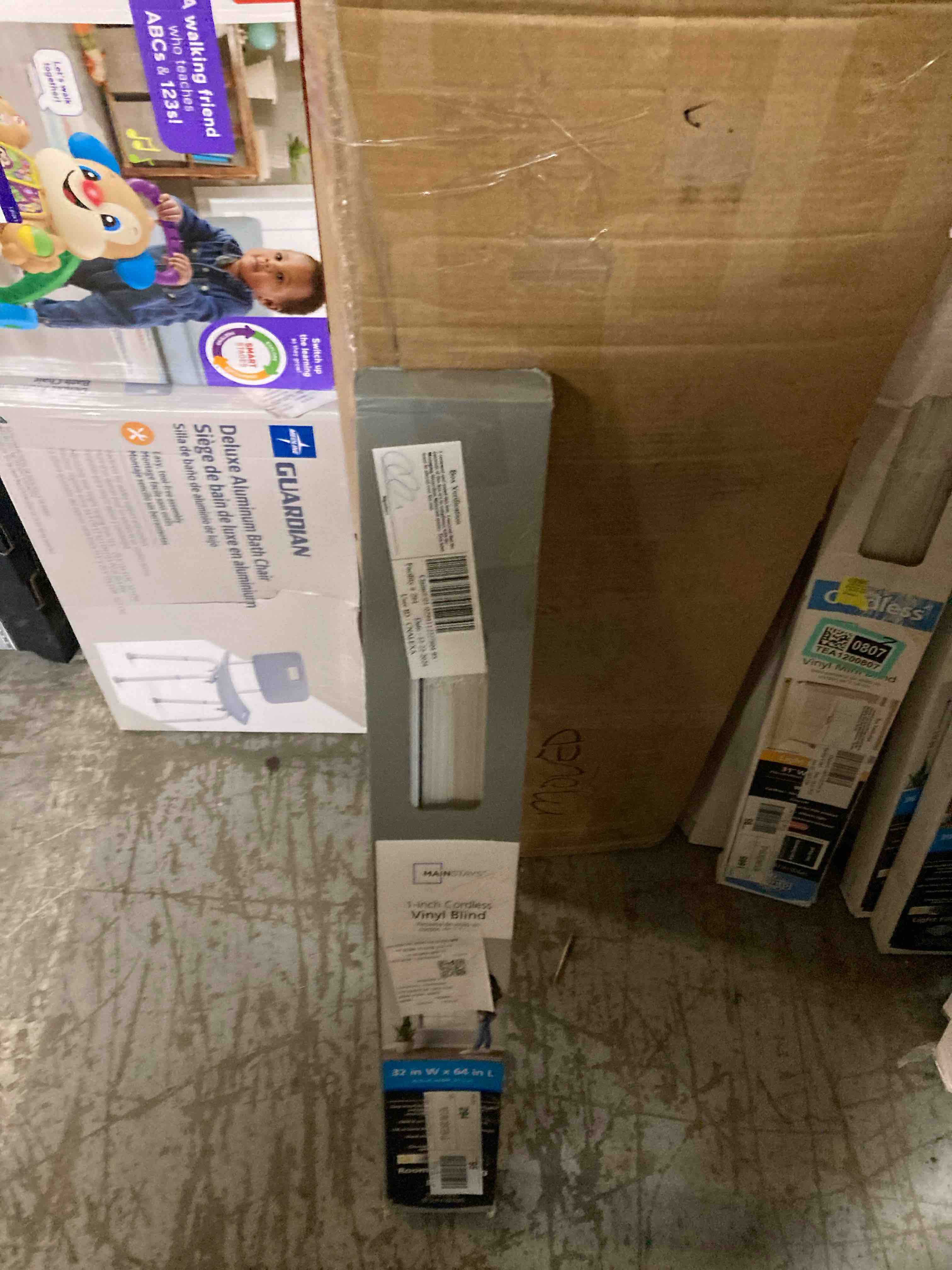 https://s3.amazonaws.com/lotting-images-prod/phillipi/TEA1200792_1740072945395.jpeg