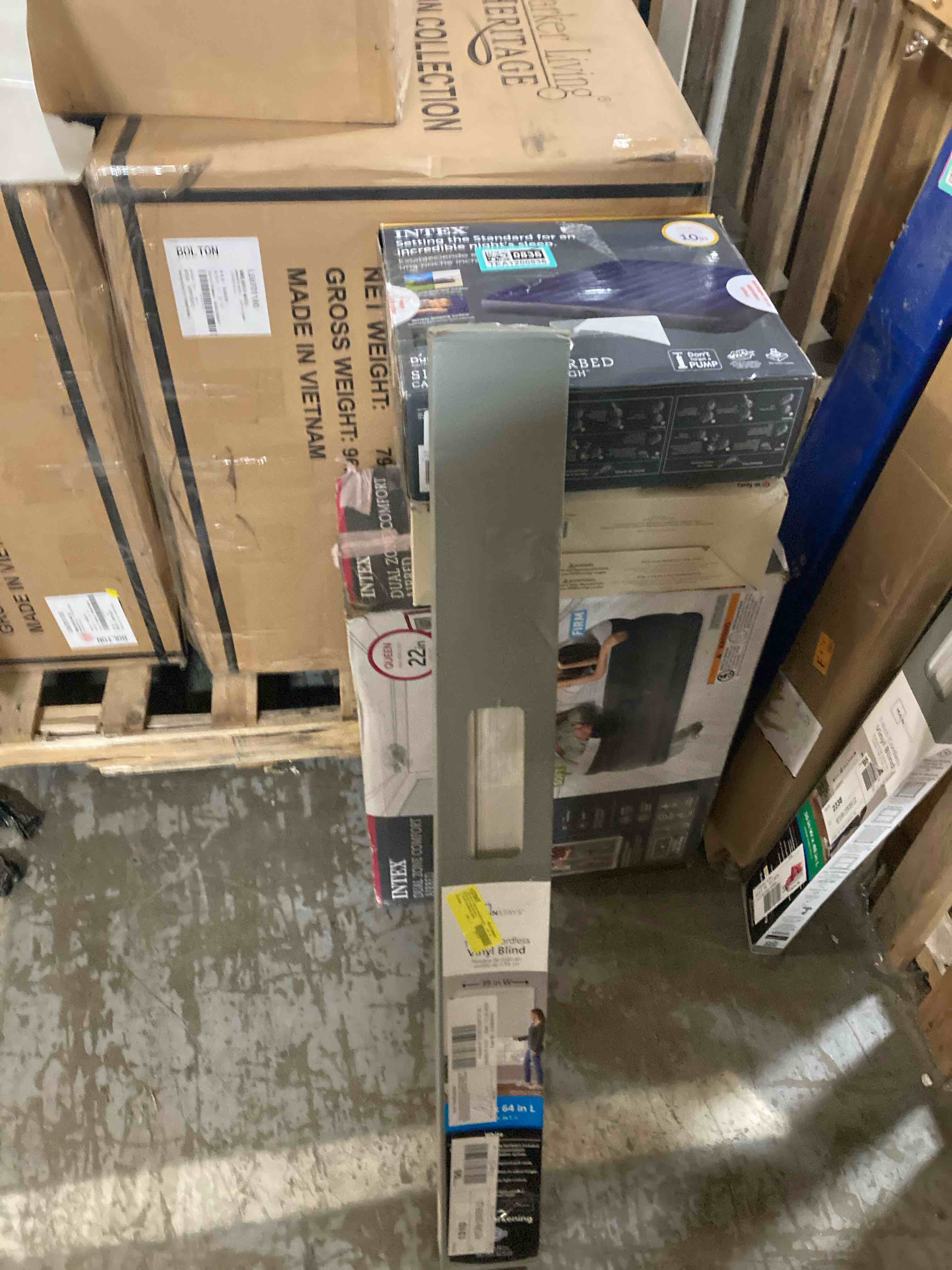 https://s3.amazonaws.com/lotting-images-prod/phillipi/TEA1200834_1740068274724.jpeg