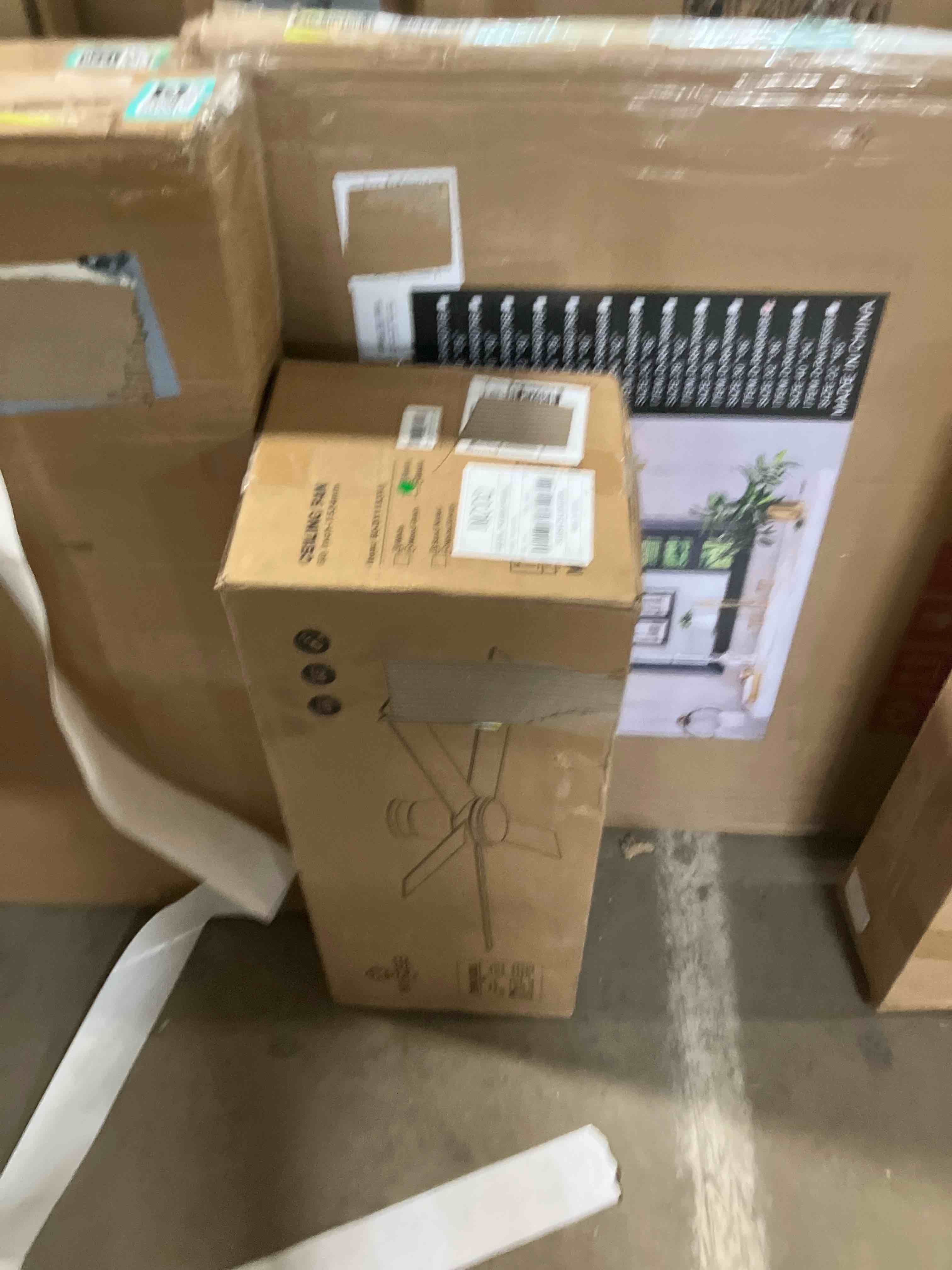 https://s3.amazonaws.com/lotting-images-prod/phillipi/TEA1201212_1741895767082.jpeg