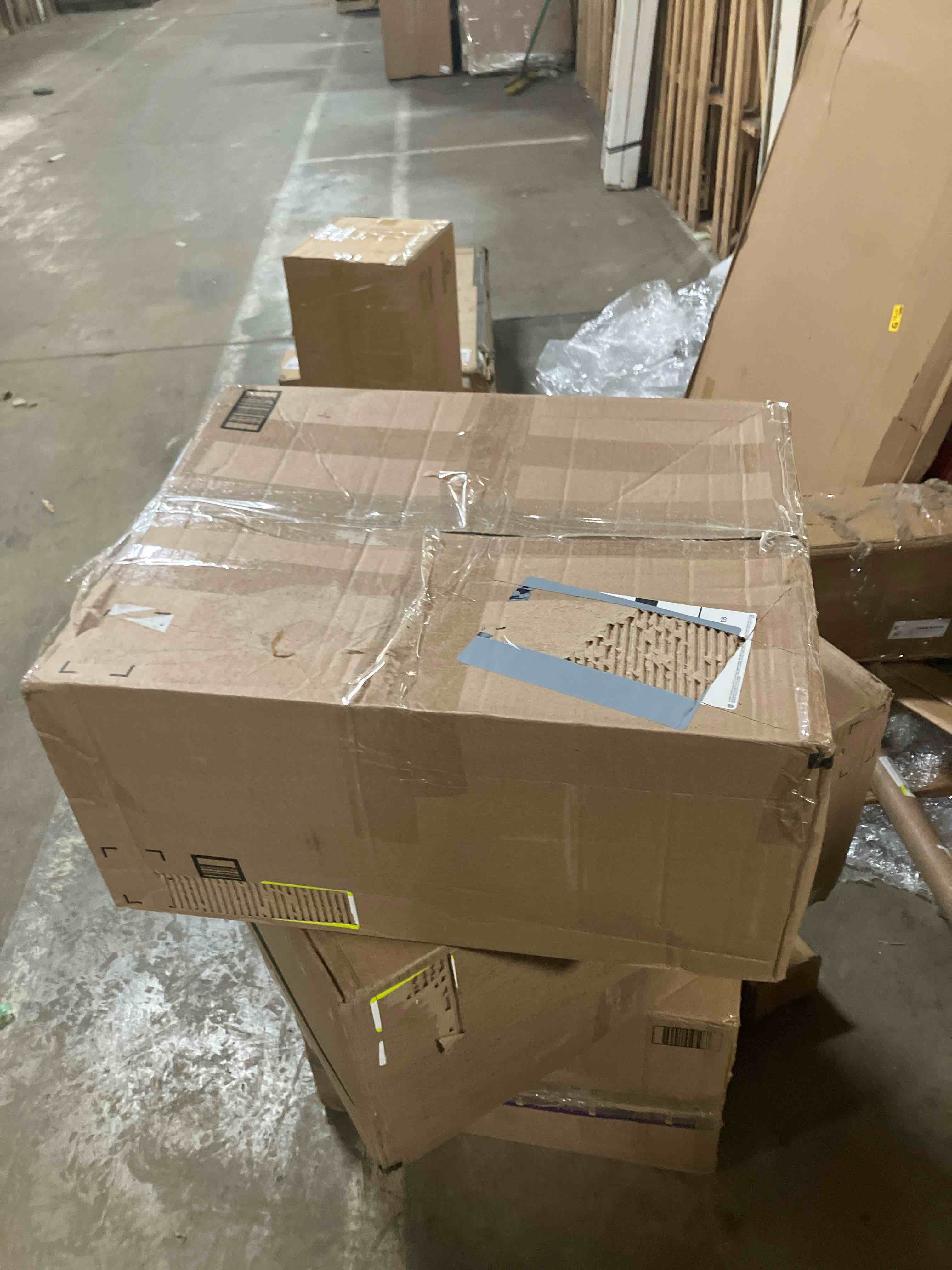 https://s3.amazonaws.com/lotting-images-prod/phillipi/TEA1201453_1741956410489.jpeg