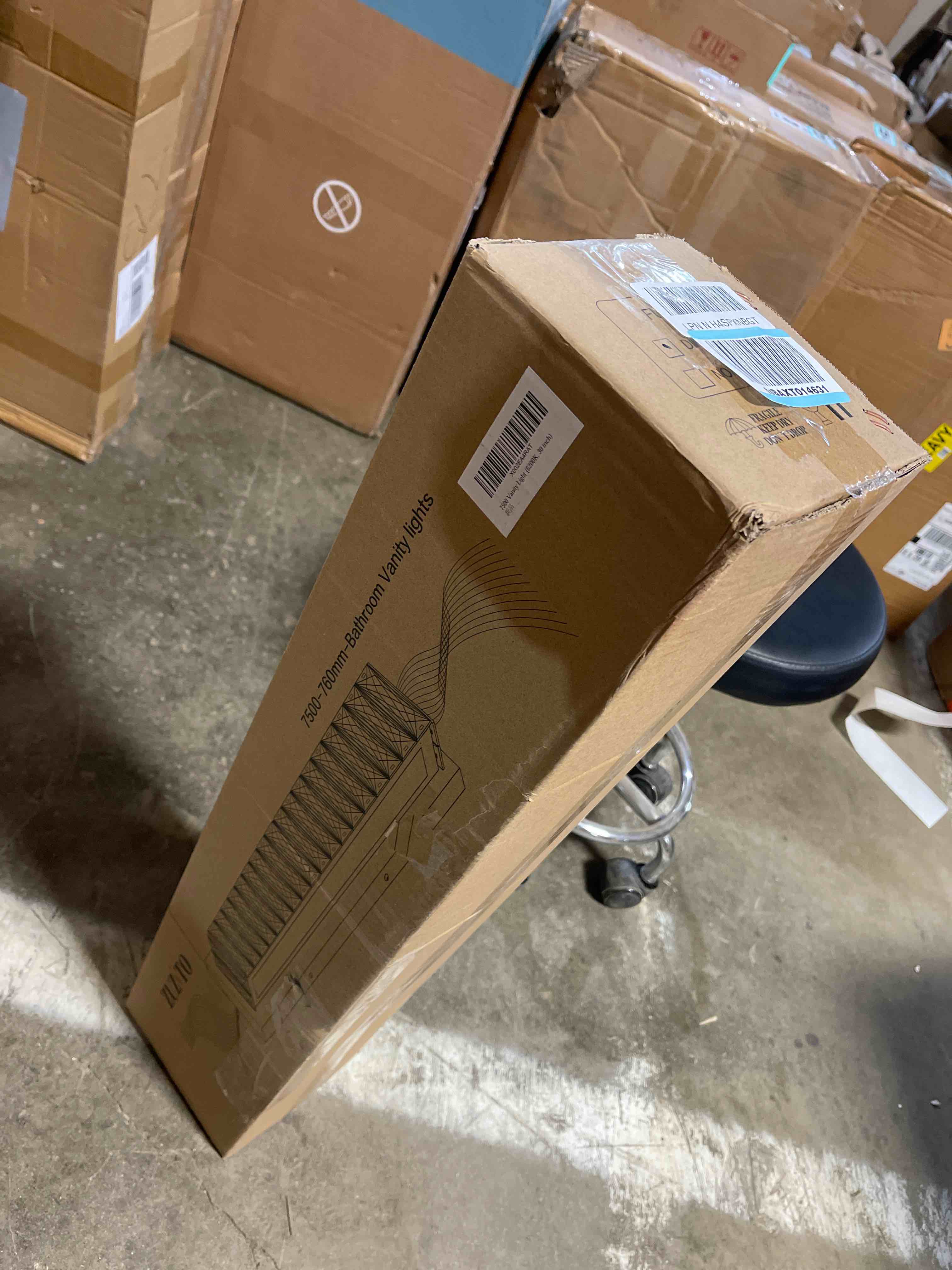 https://s3.amazonaws.com/lotting-images-prod/phillipi/TEA1201893_1742327908172.jpeg
