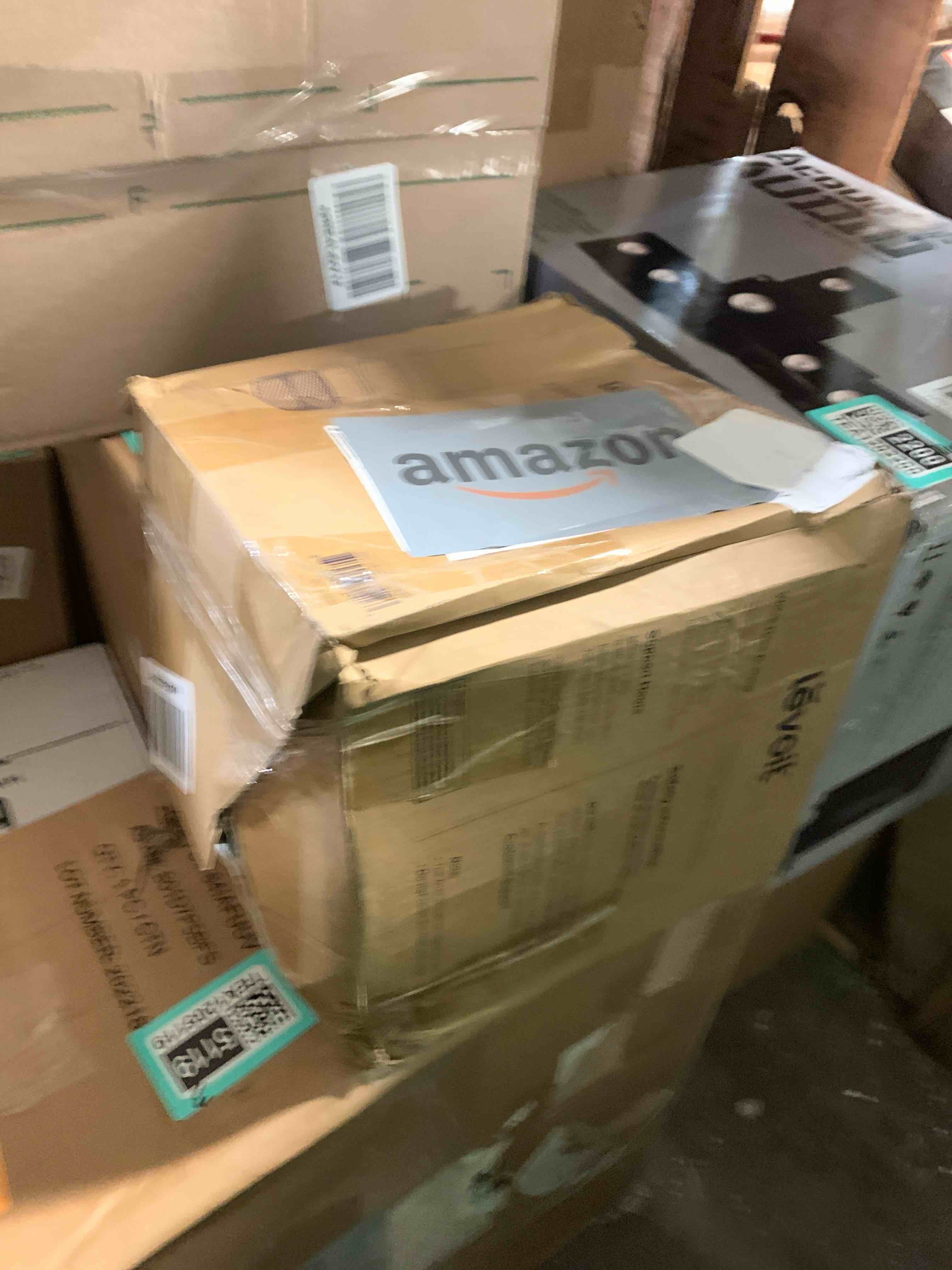 https://s3.amazonaws.com/lotting-images-prod/phillipi/TEA1202198_1742589318442.jpeg