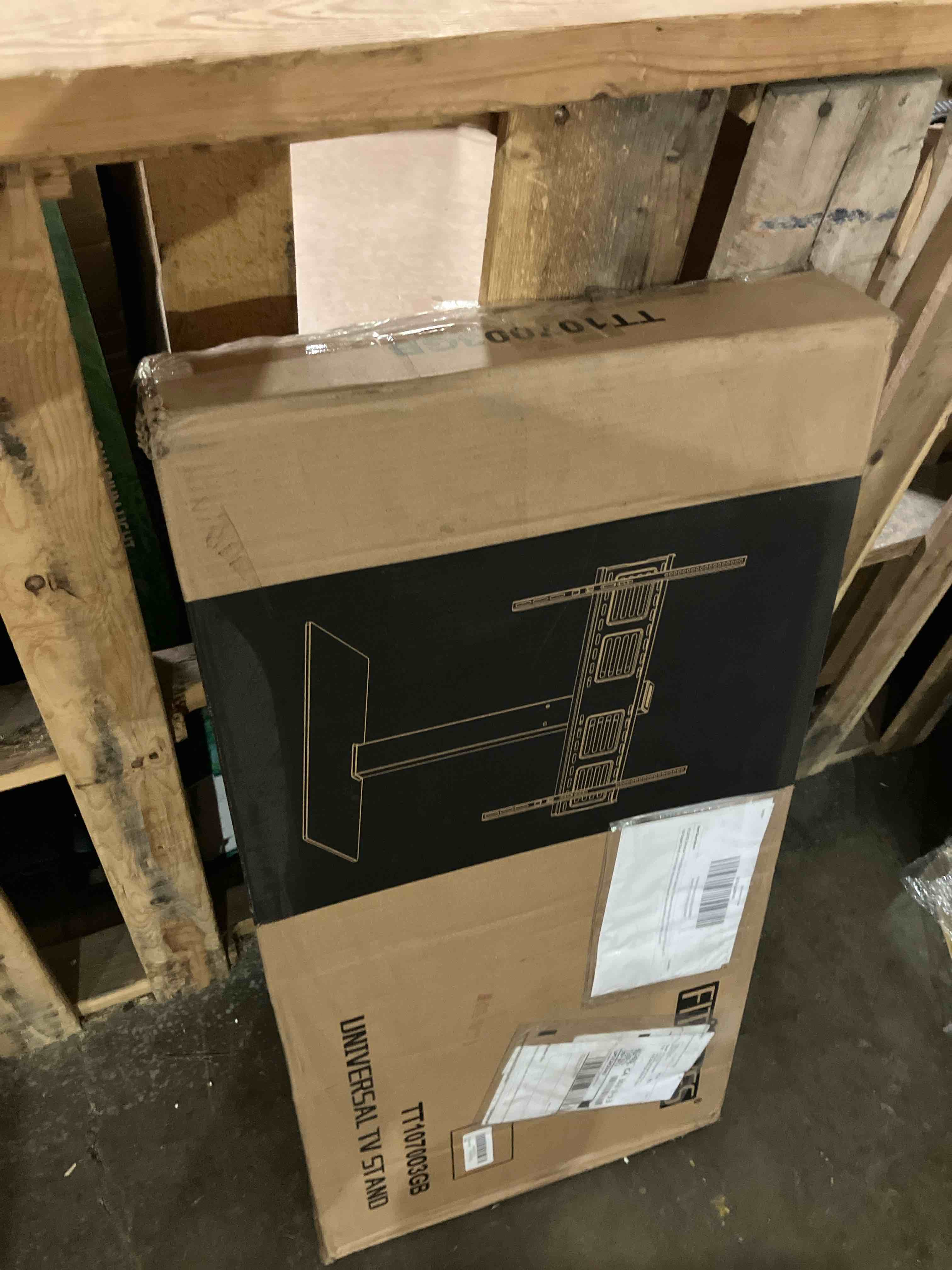 https://s3.amazonaws.com/lotting-images-prod/phillipi/TEA1202288_1742400951477.jpeg