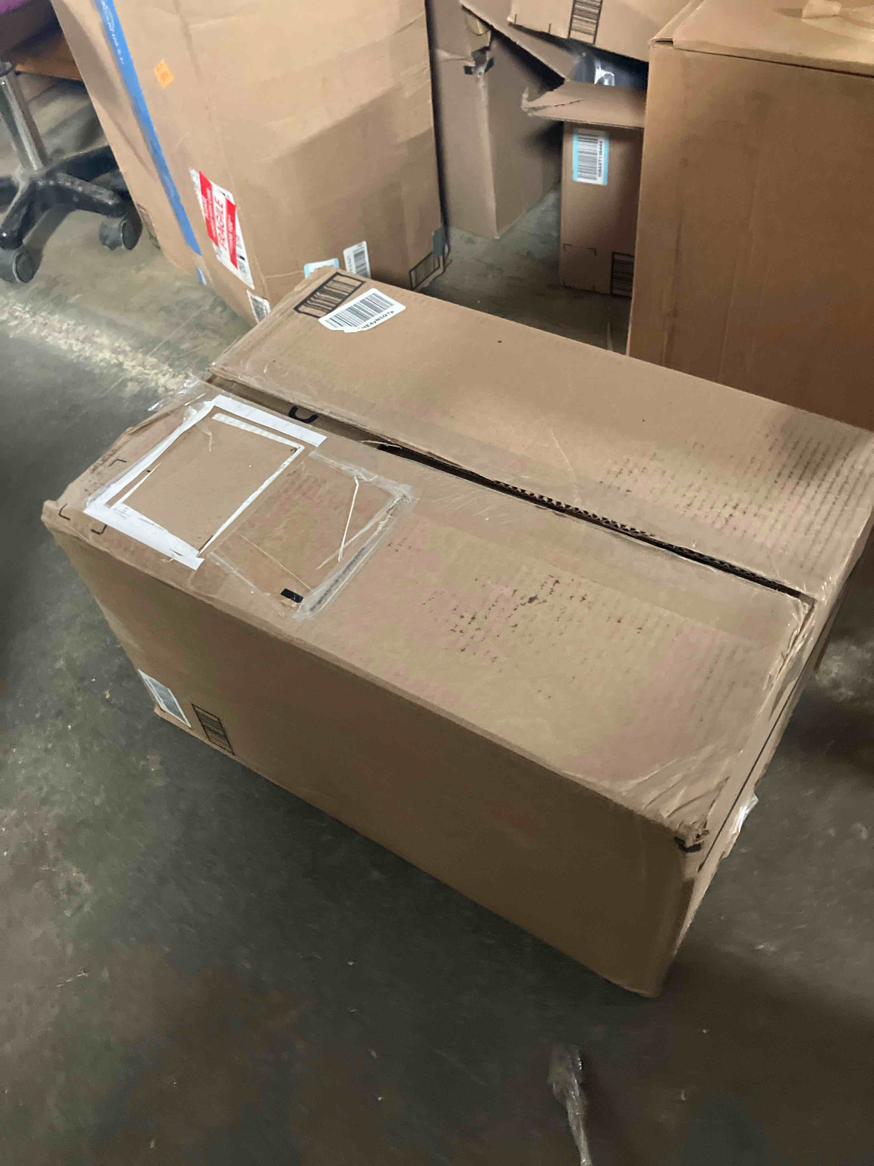 https://s3.amazonaws.com/lotting-images-prod/phillipi/TEA1203421_1742921711224.jpeg