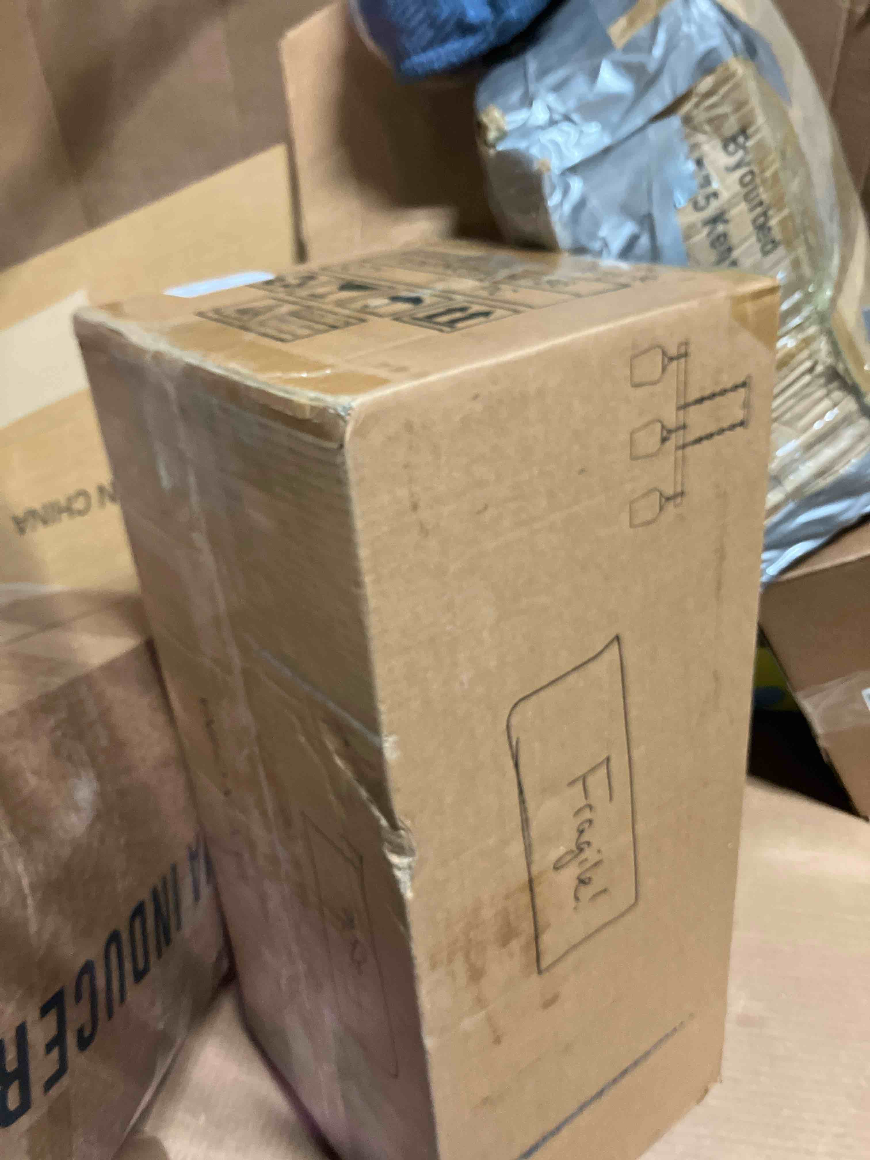 https://s3.amazonaws.com/lotting-images-prod/phillipi/TEA1204385_1740599875775.jpeg