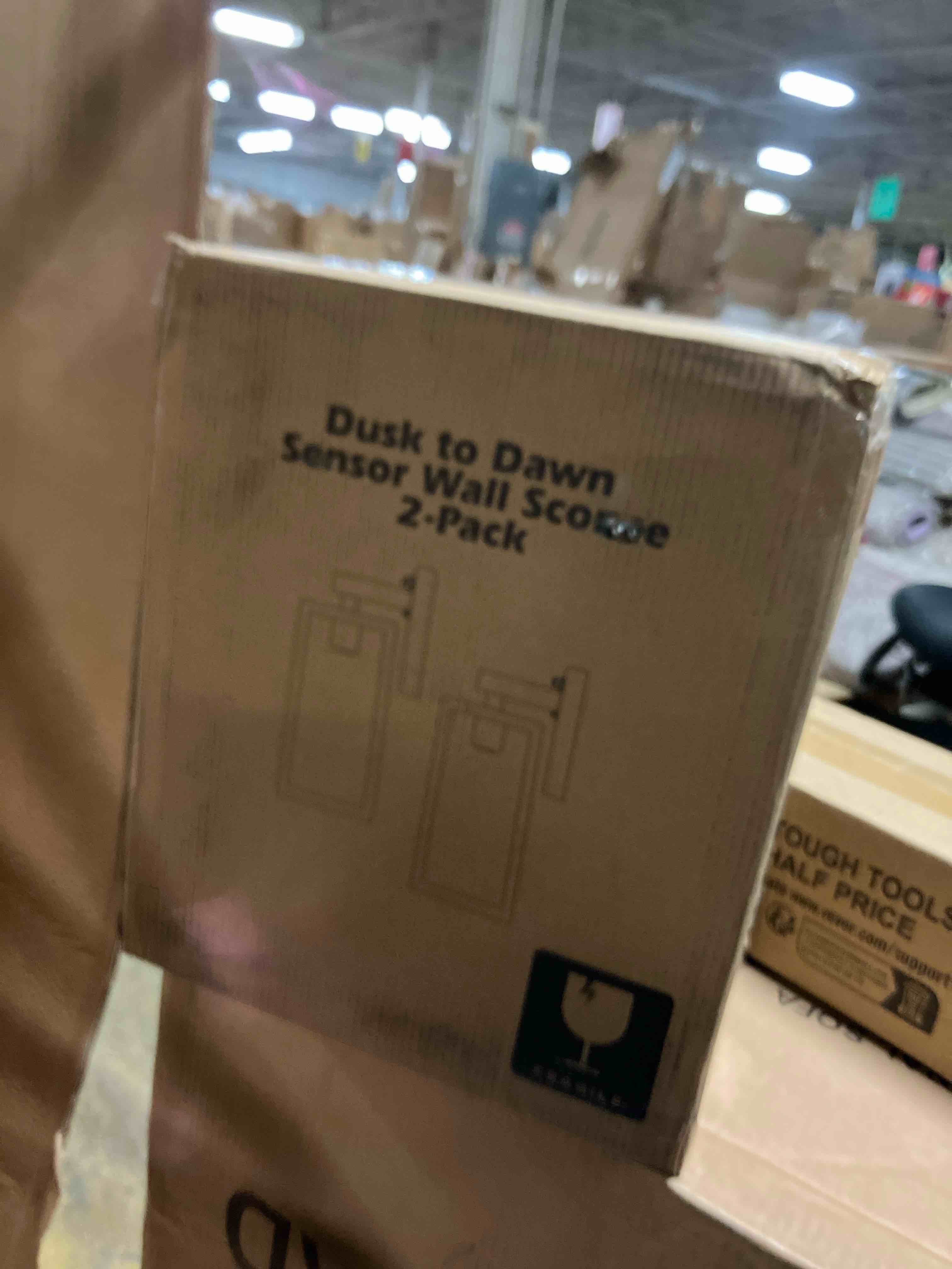 https://s3.amazonaws.com/lotting-images-prod/phillipi/TEA1204392_1740599156616.jpeg