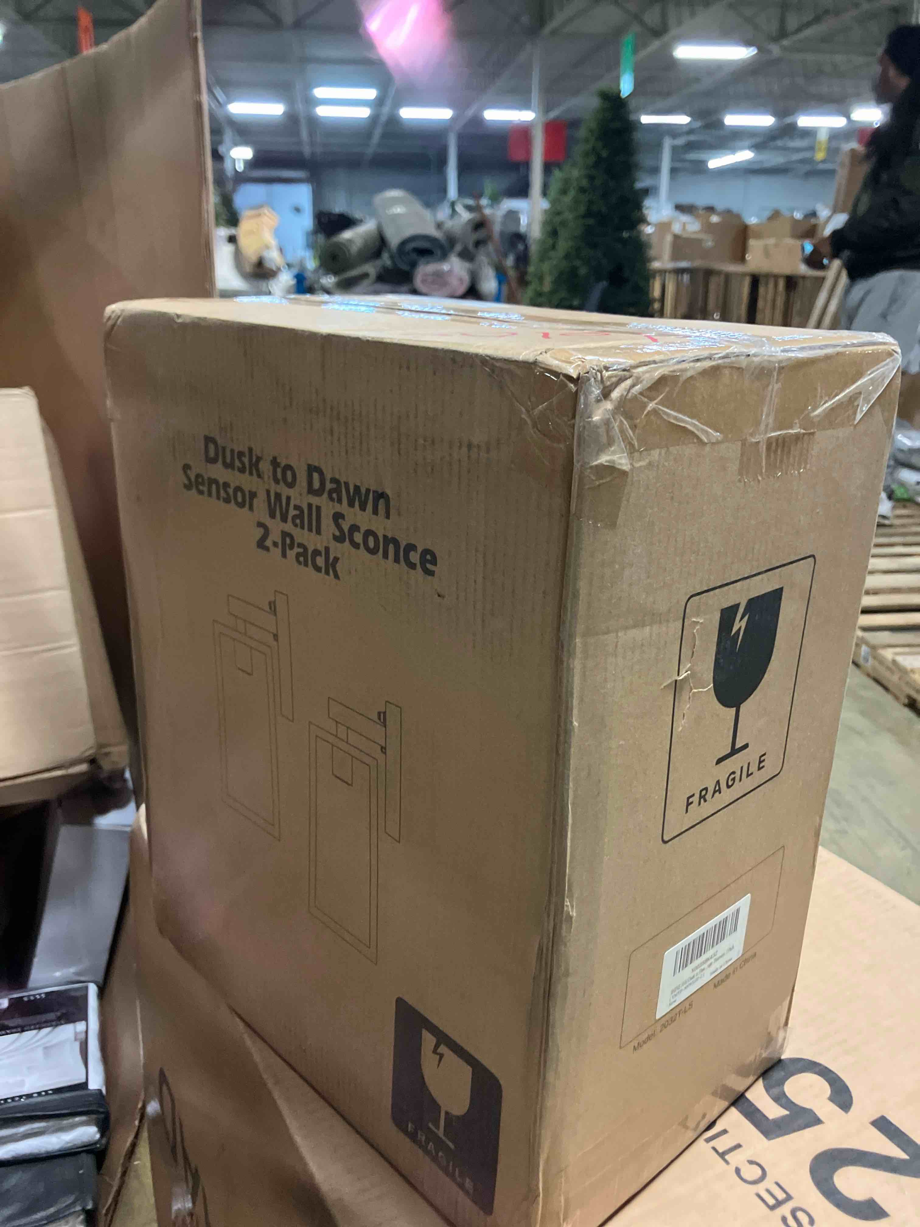 https://s3.amazonaws.com/lotting-images-prod/phillipi/TEA1204407_1740597709621.jpeg
