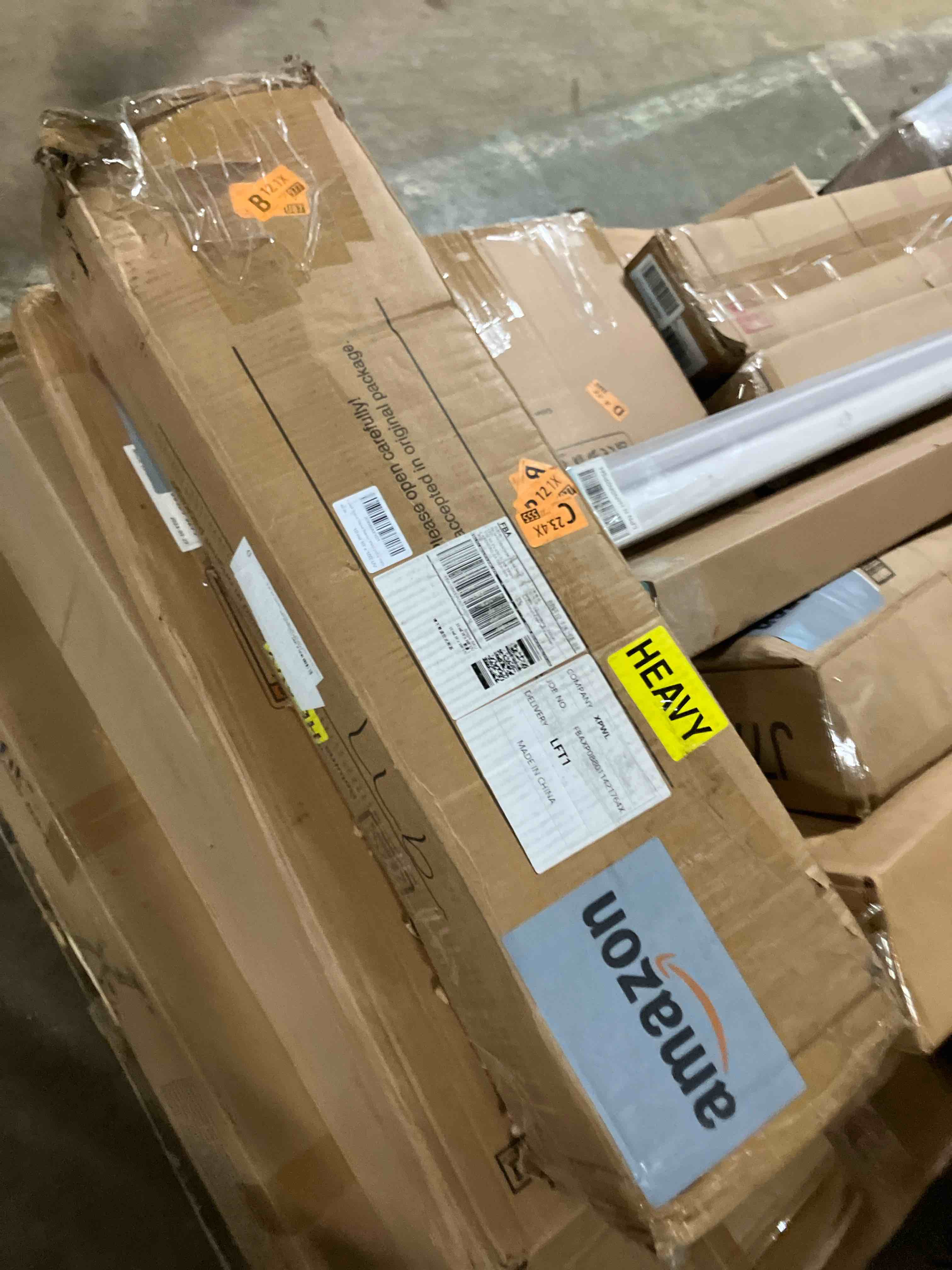 https://s3.amazonaws.com/lotting-images-prod/phillipi/TEA1204456_1740526751658.jpeg