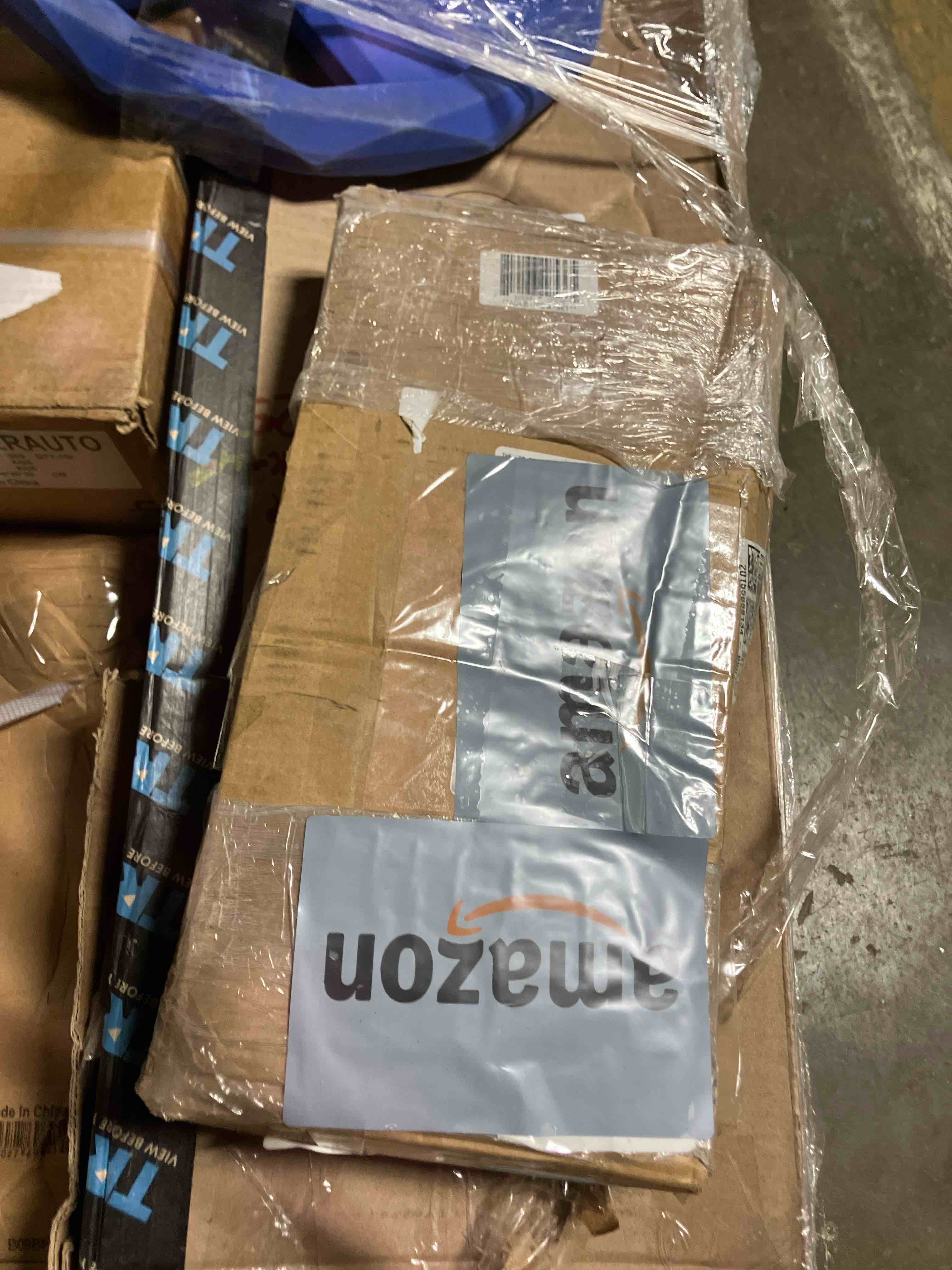 https://s3.amazonaws.com/lotting-images-prod/phillipi/TEA1204458_1740526355161.jpeg