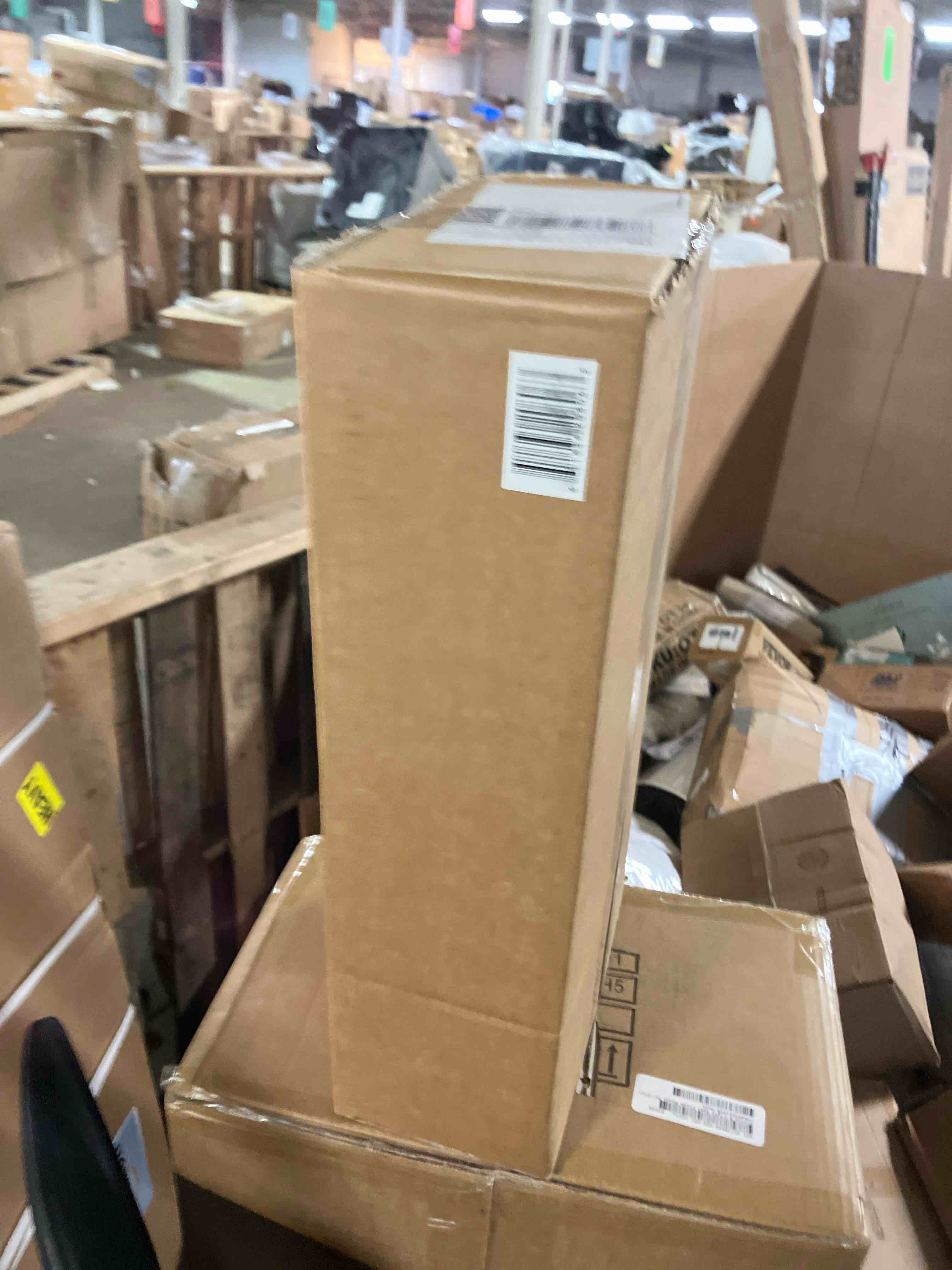 https://s3.amazonaws.com/lotting-images-prod/phillipi/TEA1204478_1740523229835.jpeg