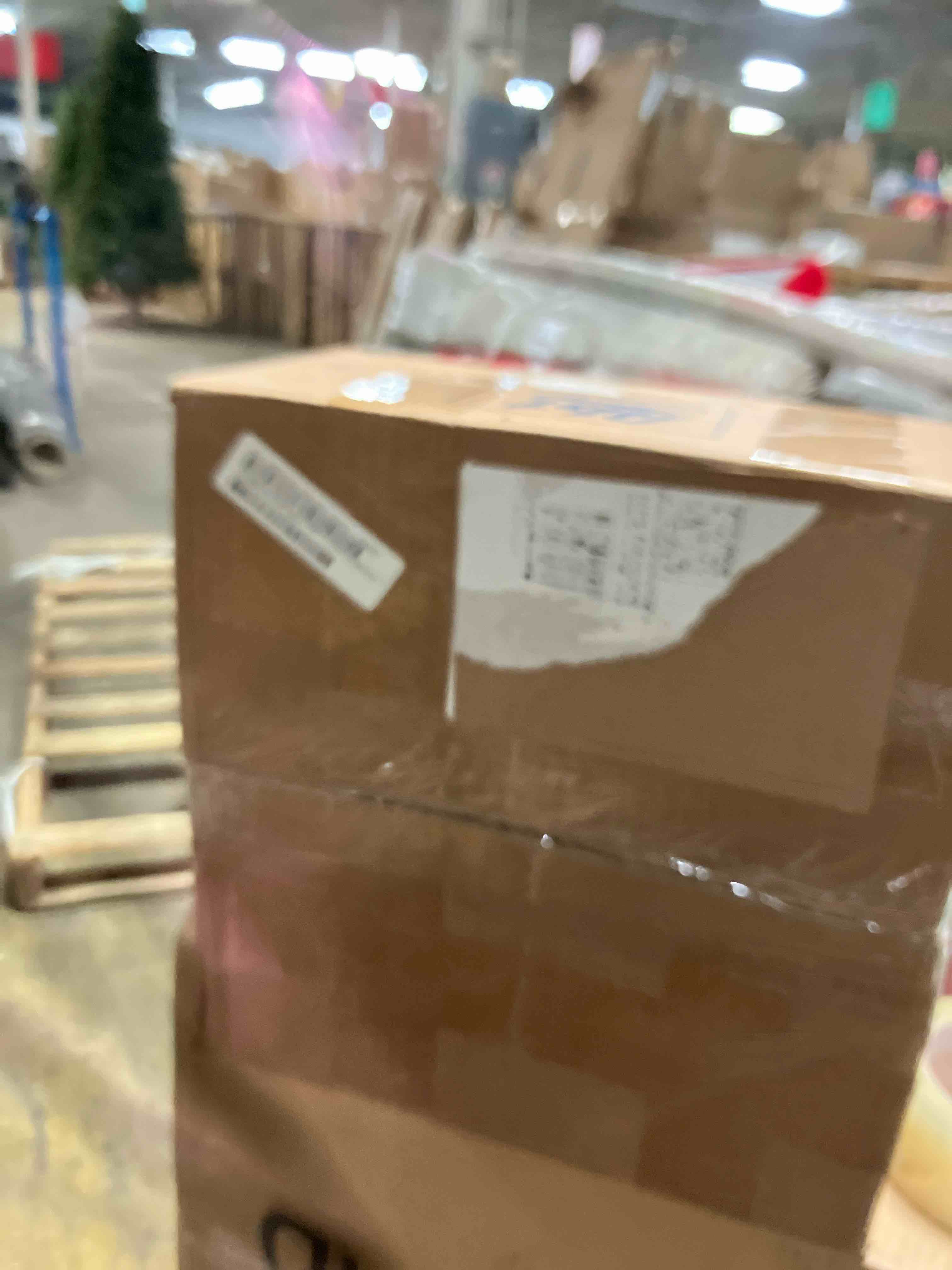https://s3.amazonaws.com/lotting-images-prod/phillipi/TEA1204789_1740607806553.jpeg
