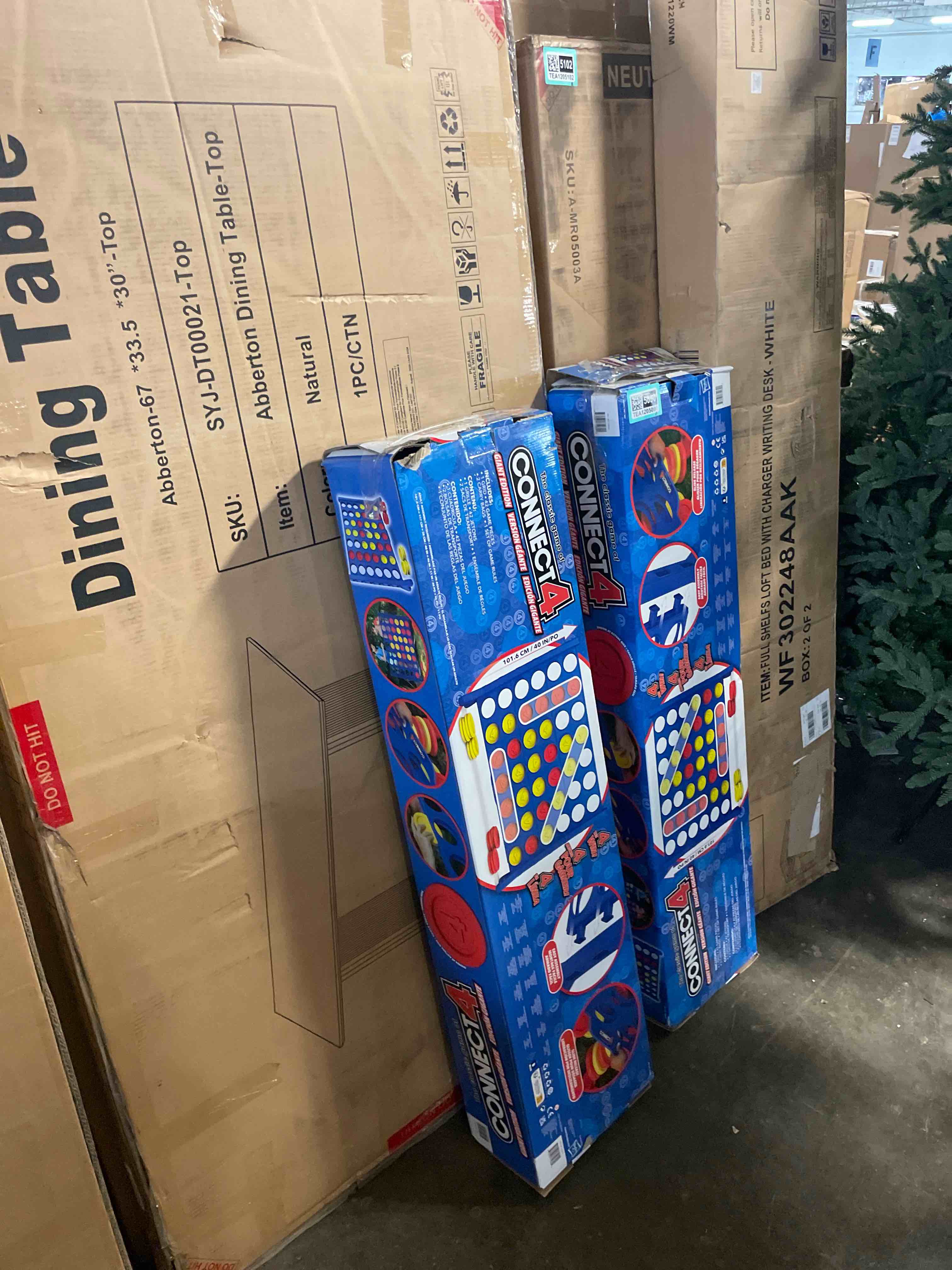 https://s3.amazonaws.com/lotting-images-prod/phillipi/TEA1205089_1740777543944.jpeg