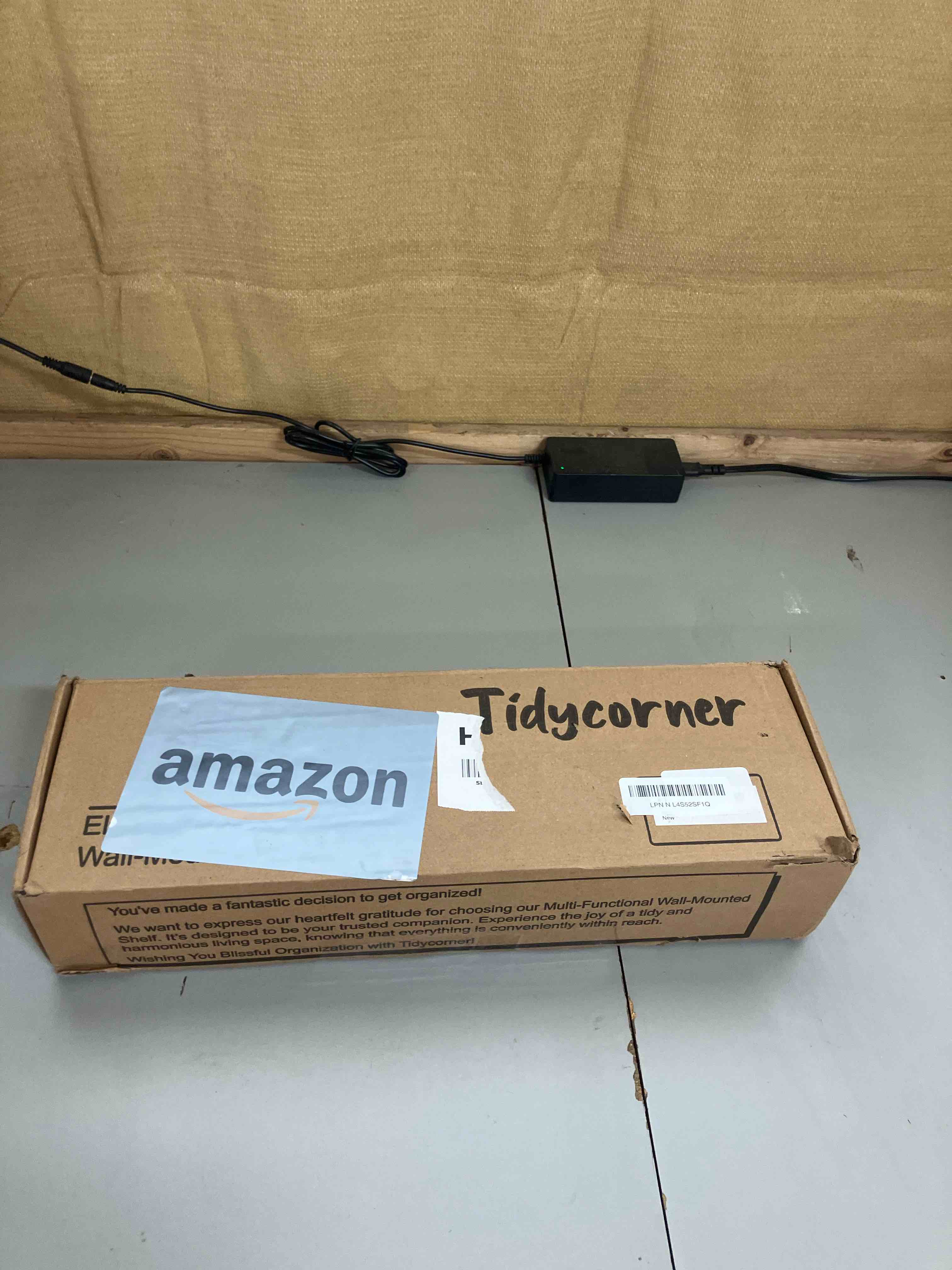 https://s3.amazonaws.com/lotting-images-prod/phillipi/TEA1206144_1741718876769.jpeg