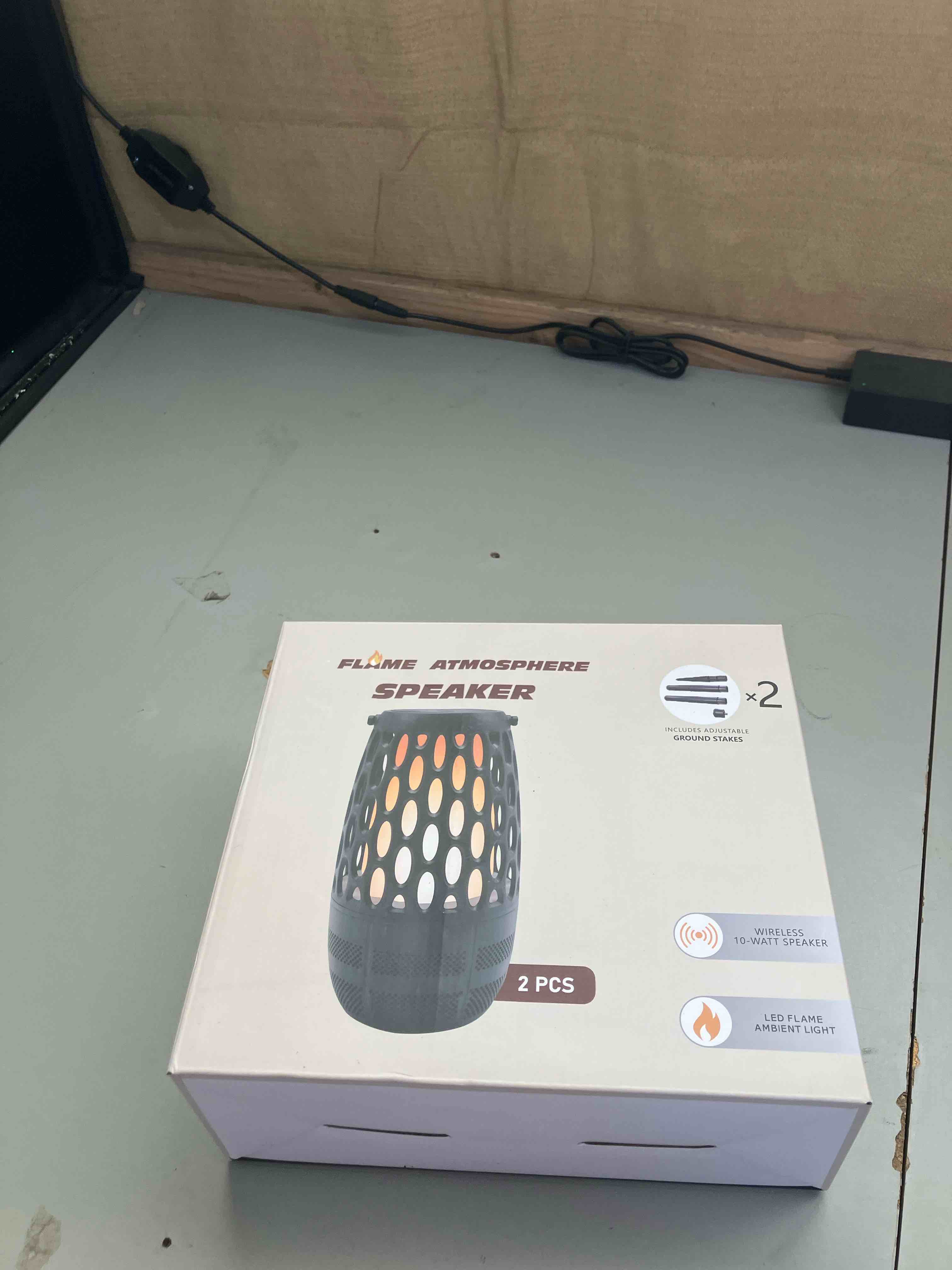 https://s3.amazonaws.com/lotting-images-prod/phillipi/TEA1206251_1741871267897.jpeg